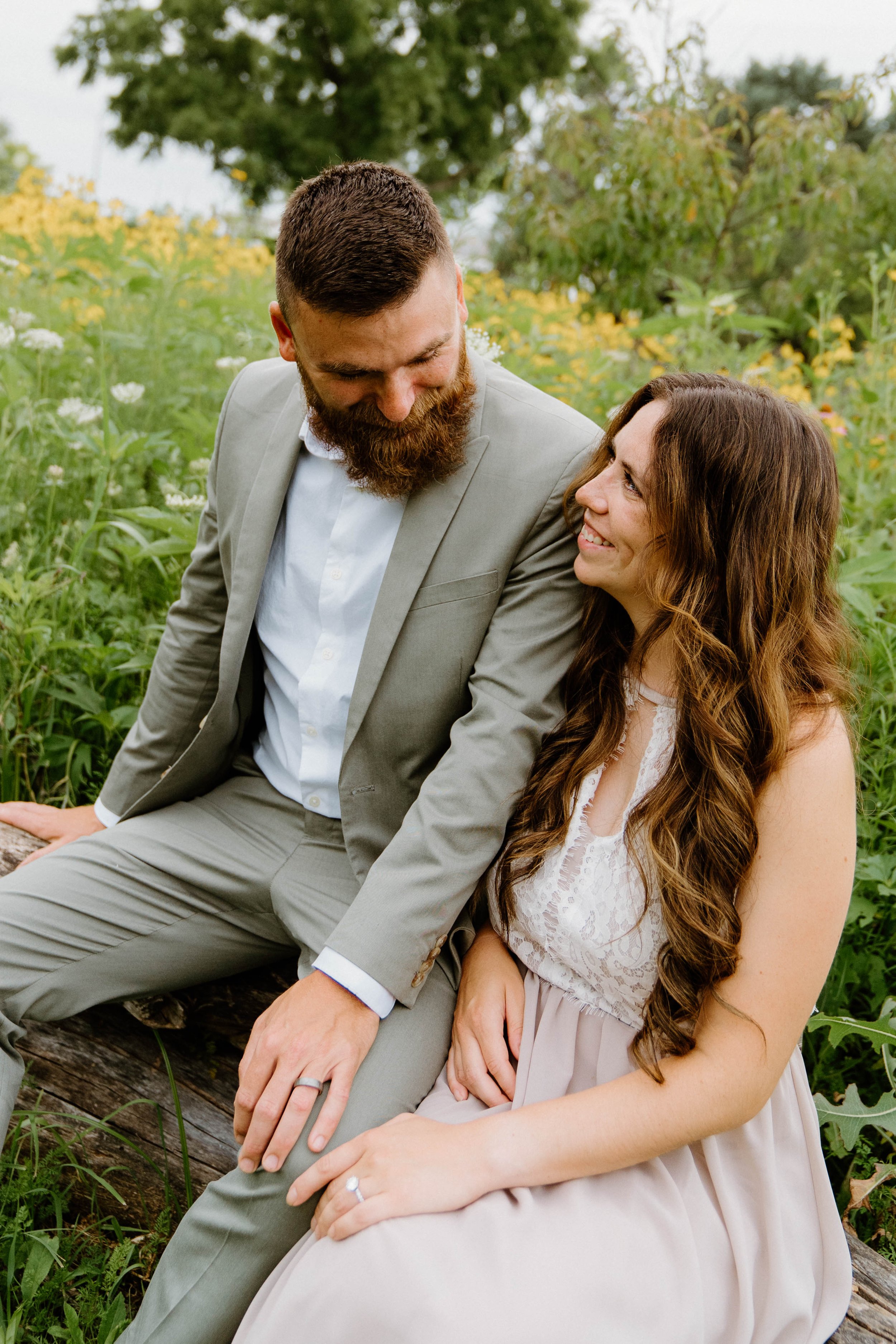 leanna-travis-elopement-iris-aisle-winterset-iowa-raelyn-ramey-photography-118.jpg