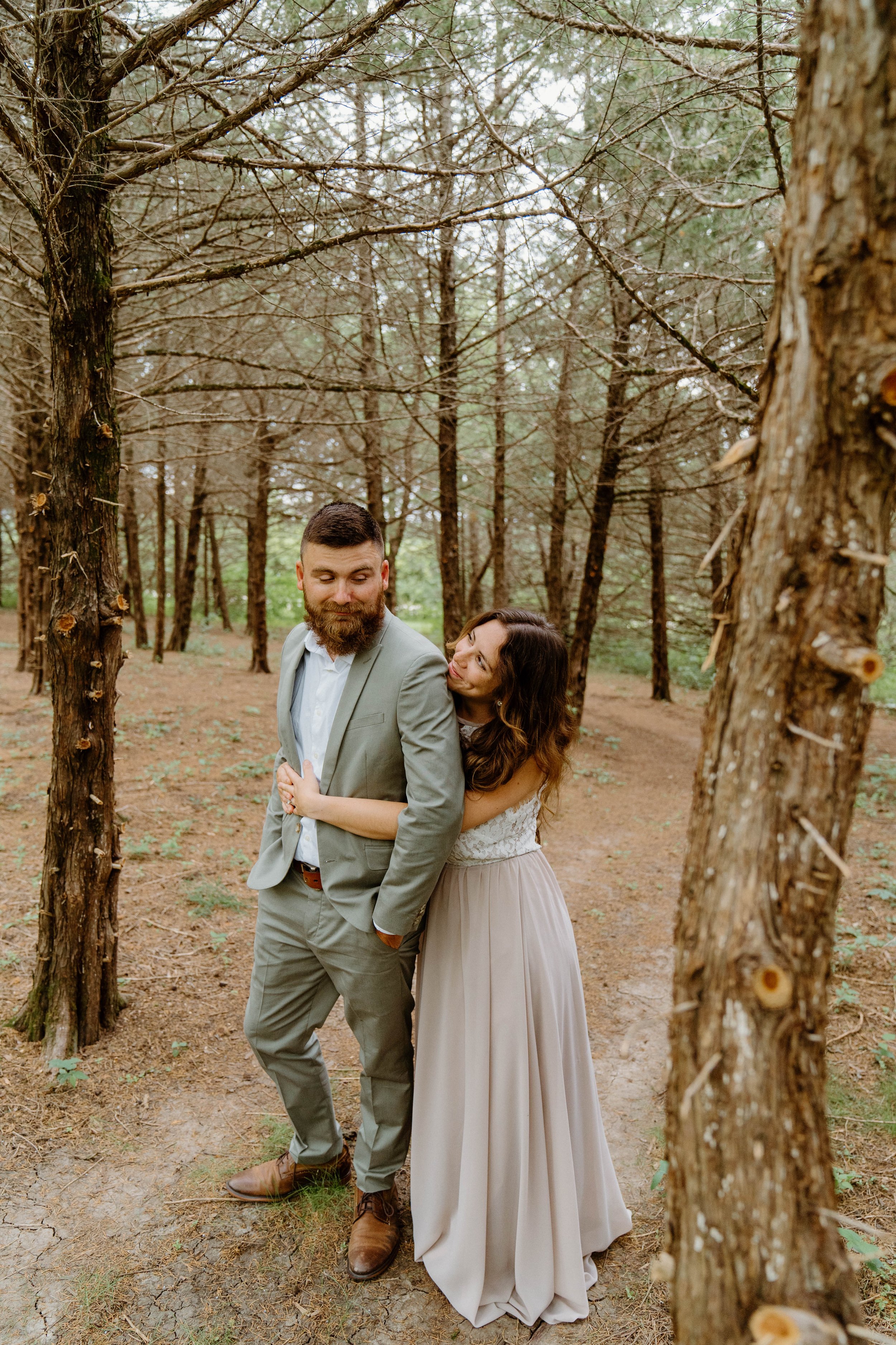 leanna-travis-elopement-iris-aisle-winterset-iowa-raelyn-ramey-photography-128.jpg