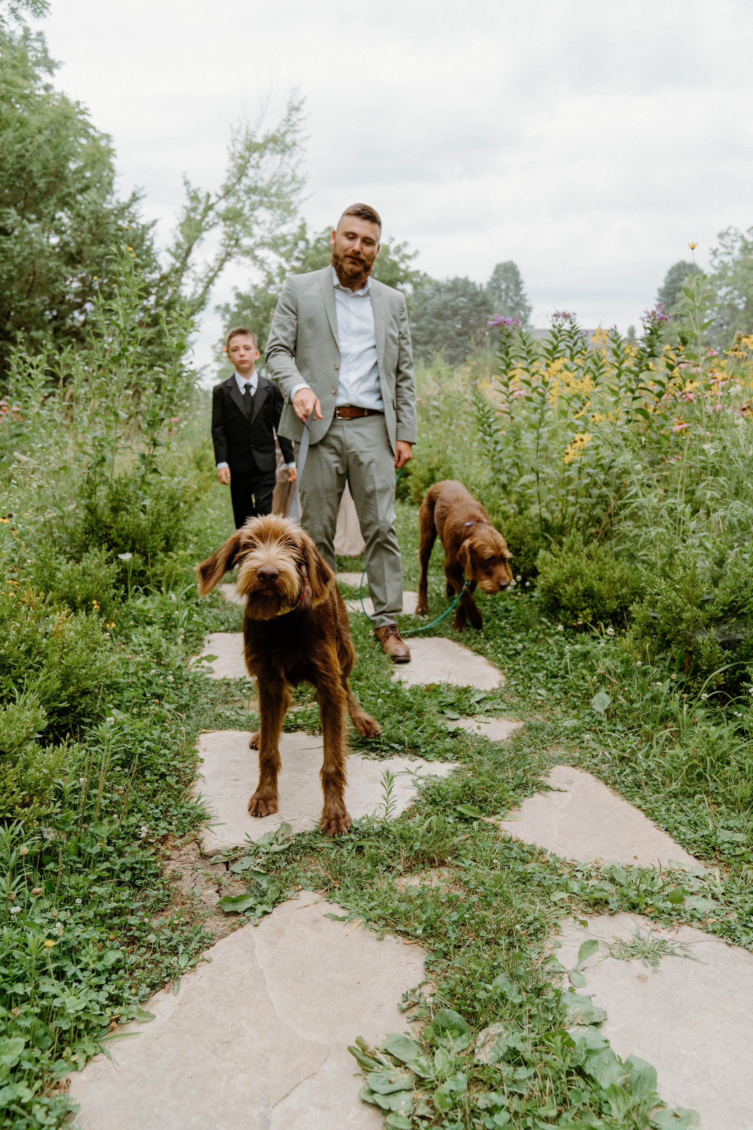 leanna-travis-elopement-iris-aisle-winterset-iowa-raelyn-ramey-photography-150.jpg