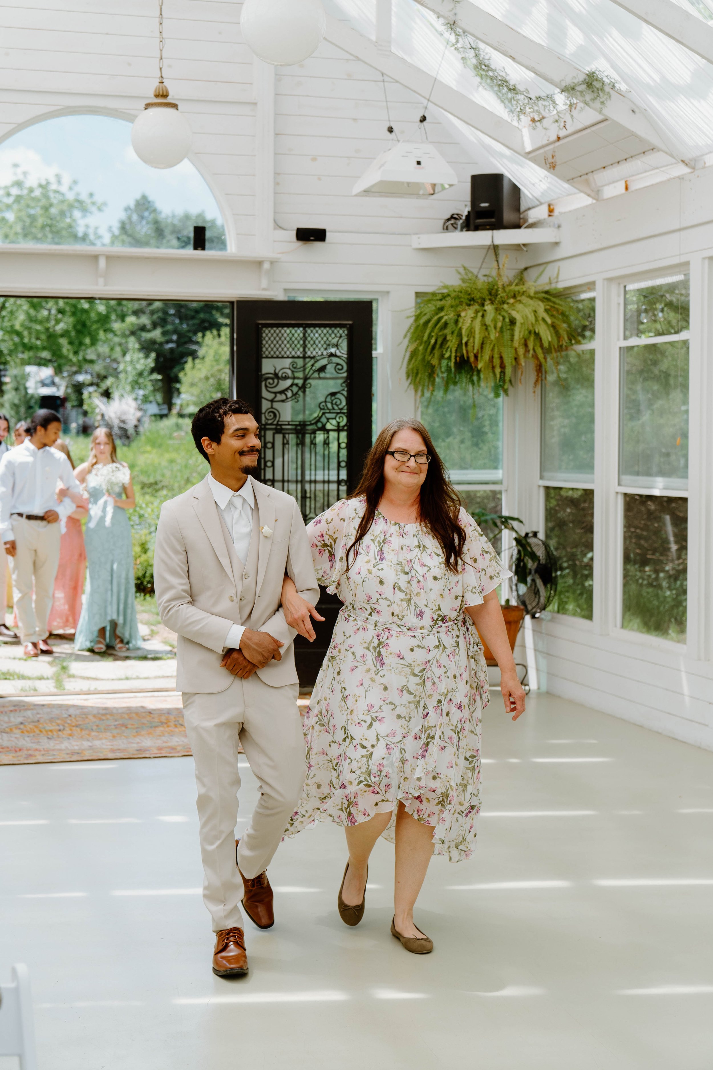 shelby-jordan-elopement-iris-aisle-winterset-iowa-raelyn-ramey-photography-26.jpg