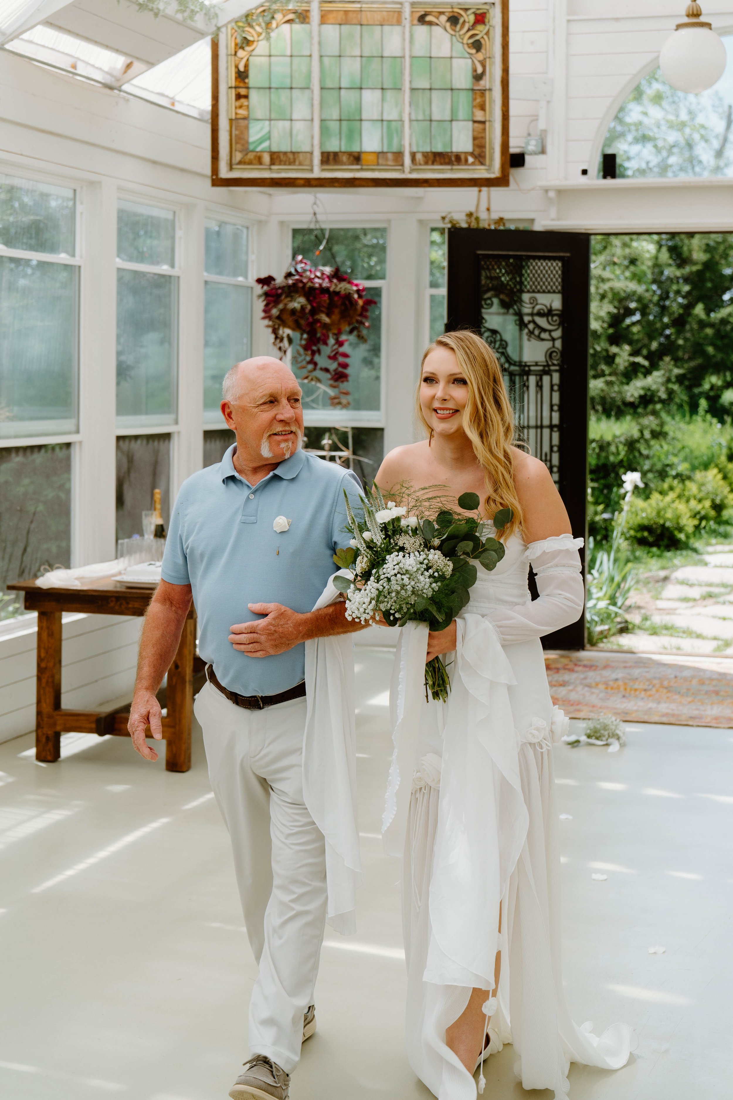 shelby-jordan-elopement-iris-aisle-winterset-iowa-raelyn-ramey-photography-41.jpg
