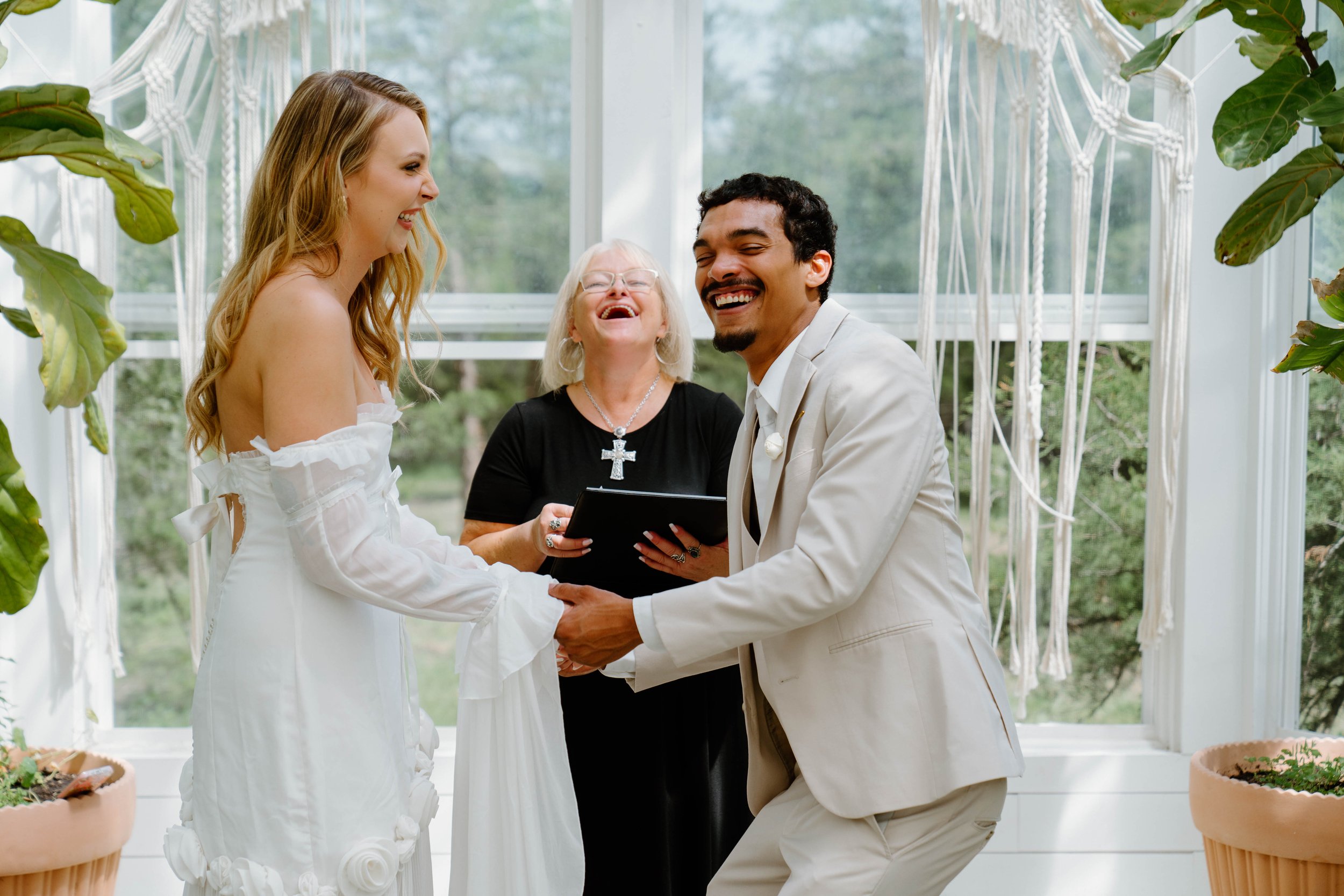 shelby-jordan-elopement-iris-aisle-winterset-iowa-raelyn-ramey-photography-73.jpg