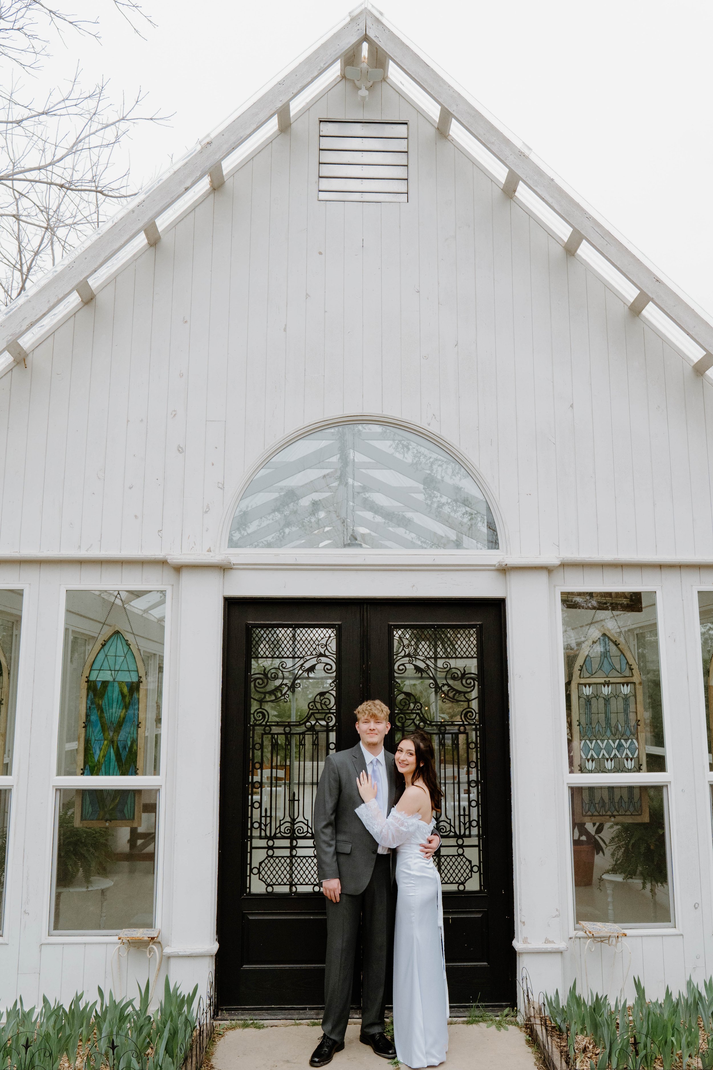 nikki-mager-elopement-iris-aisle-winterset-iowa-raelyn-ramey-photography-185.jpg