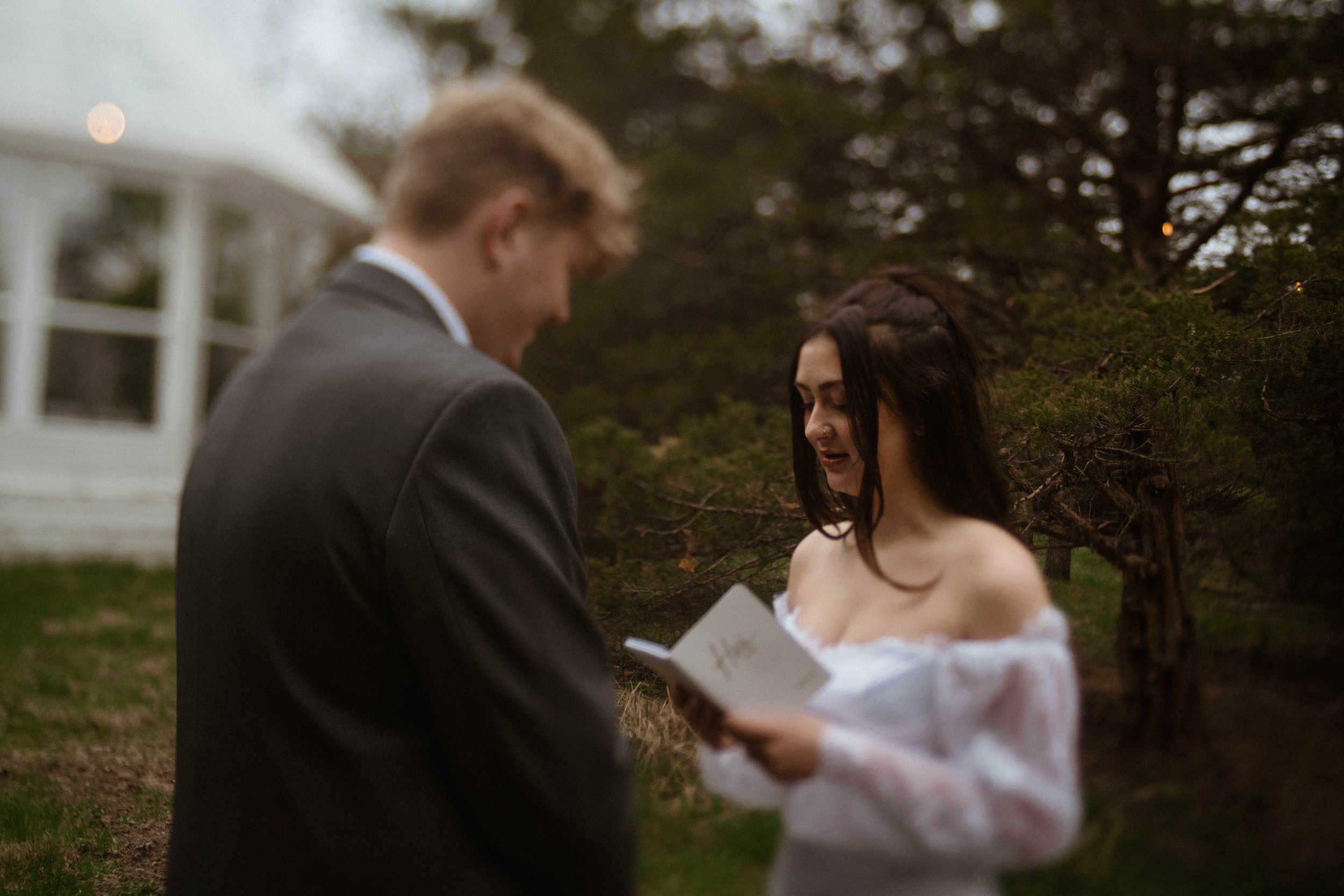 nikki-mager-elopement-iris-aisle-winterset-iowa-raelyn-ramey-photography-237.jpg