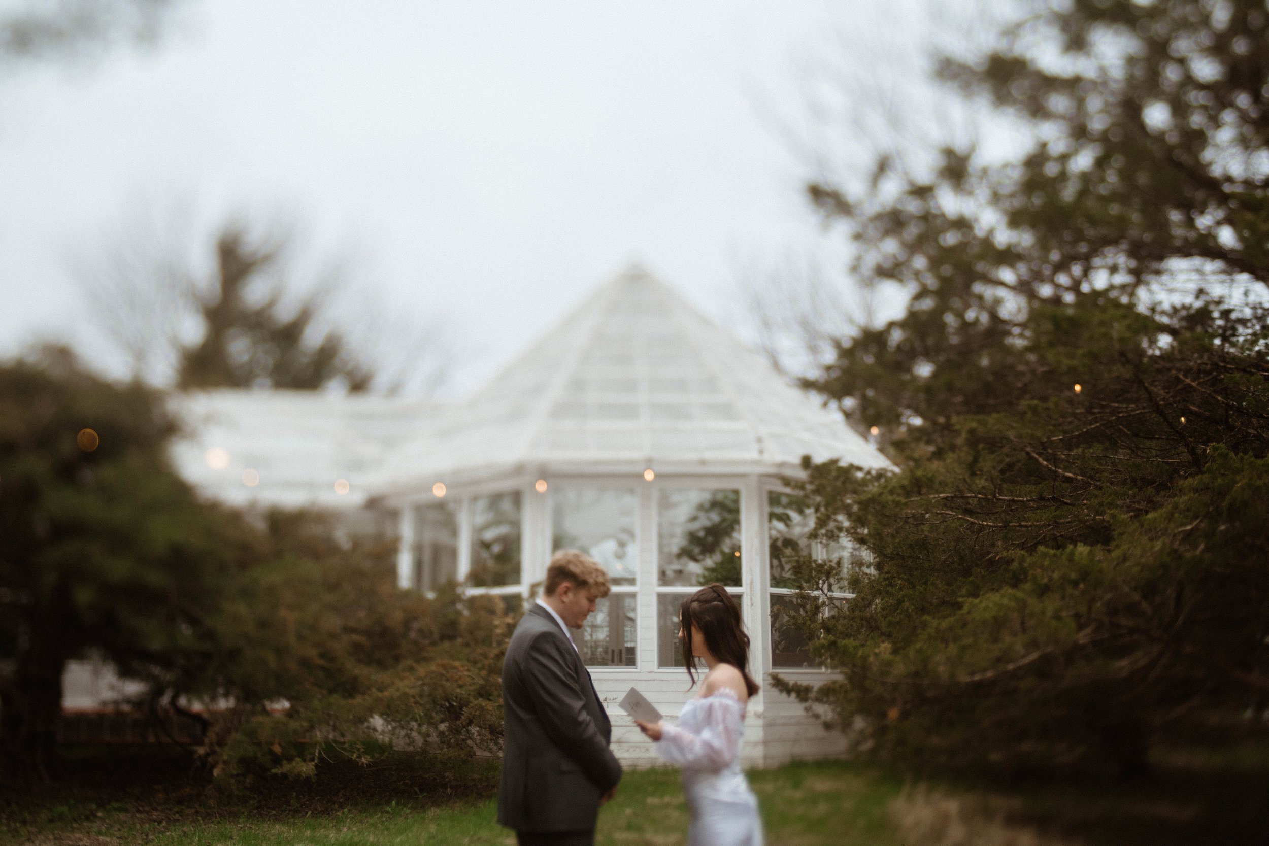 nikki-mager-elopement-iris-aisle-winterset-iowa-raelyn-ramey-photography-239.jpg