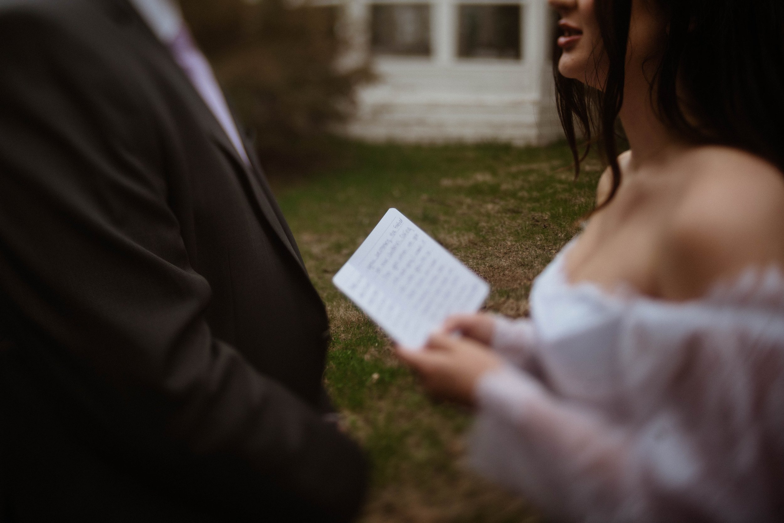 nikki-mager-elopement-iris-aisle-winterset-iowa-raelyn-ramey-photography-241.jpg