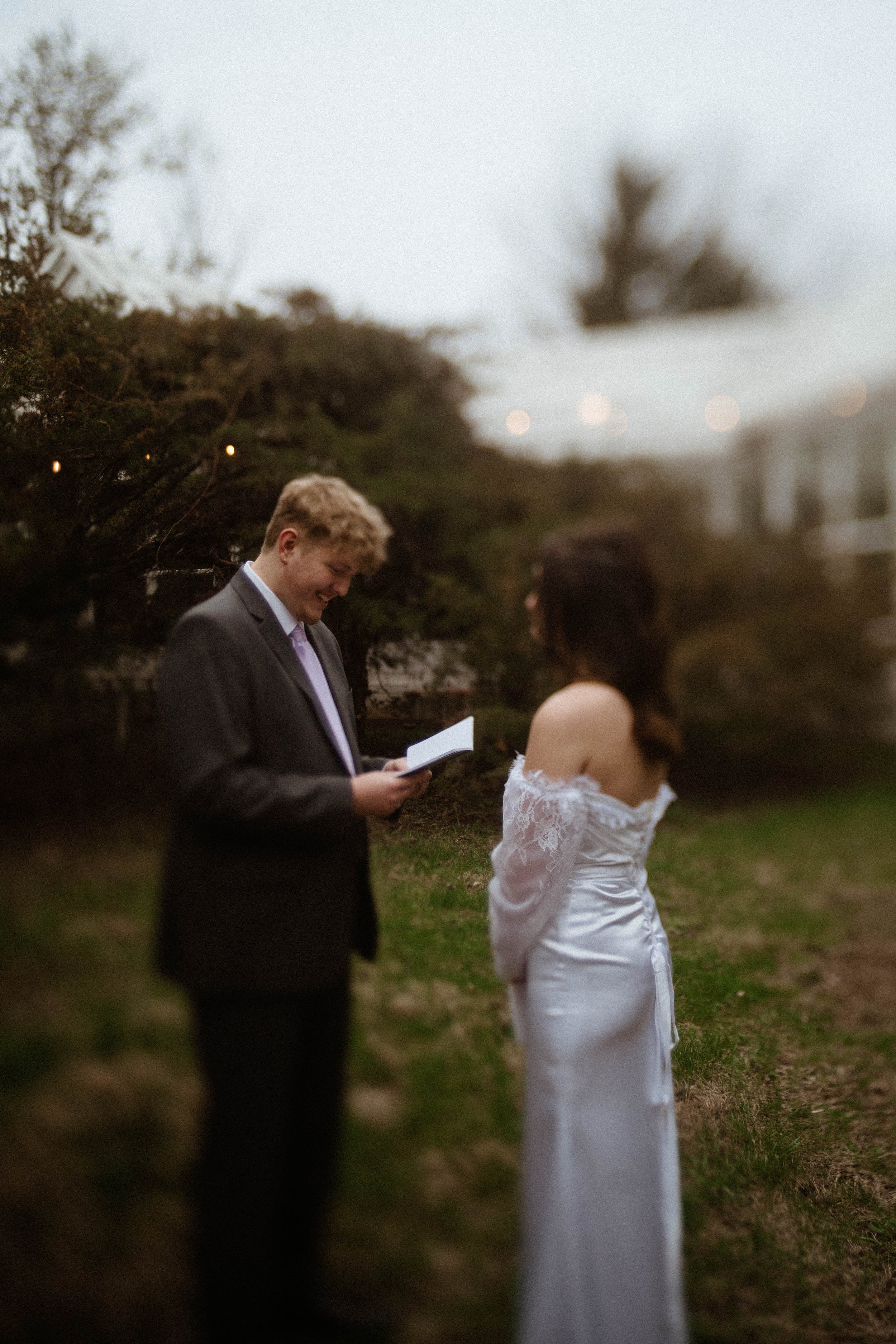 nikki-mager-elopement-iris-aisle-winterset-iowa-raelyn-ramey-photography-251.jpg