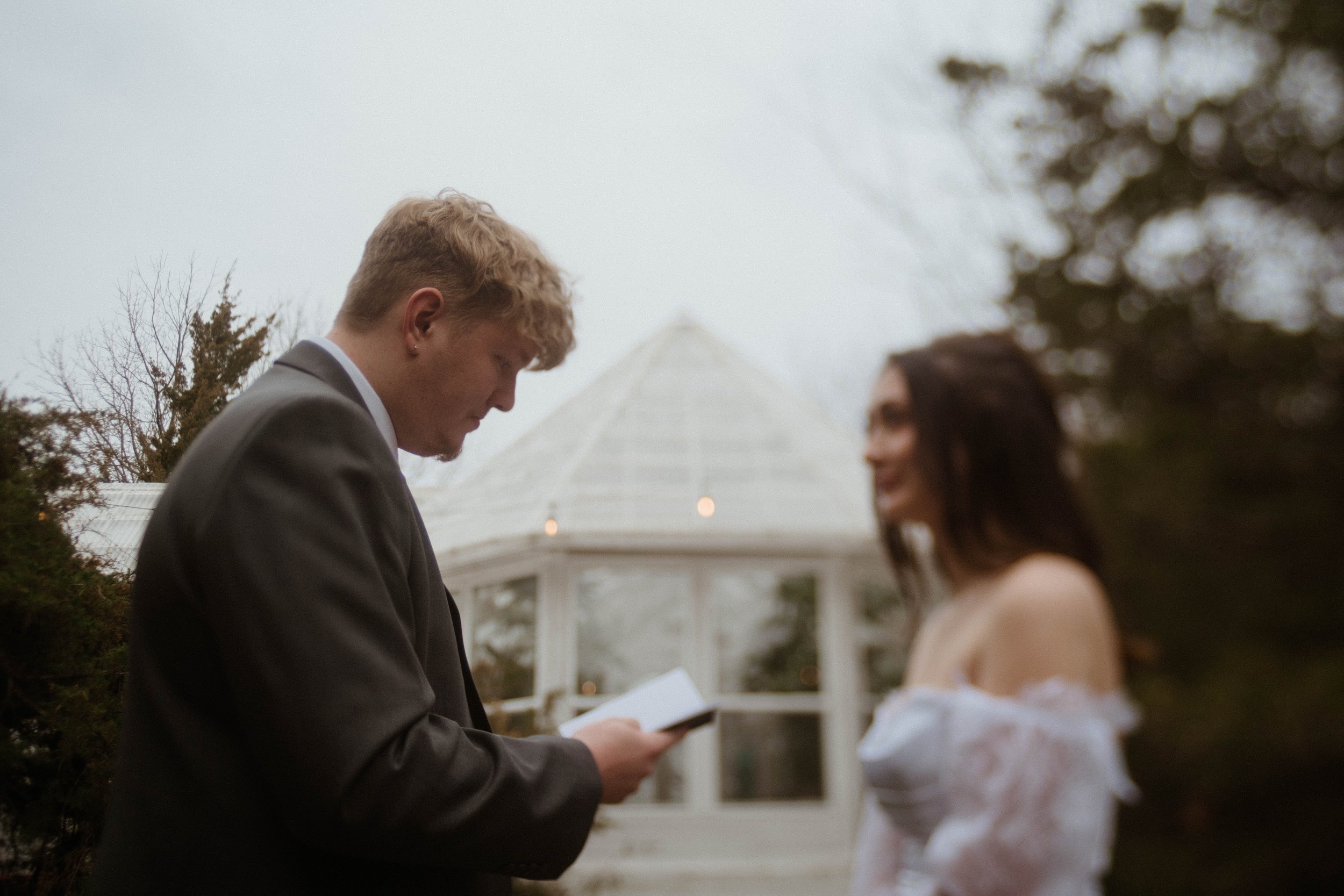 nikki-mager-elopement-iris-aisle-winterset-iowa-raelyn-ramey-photography-254.jpg