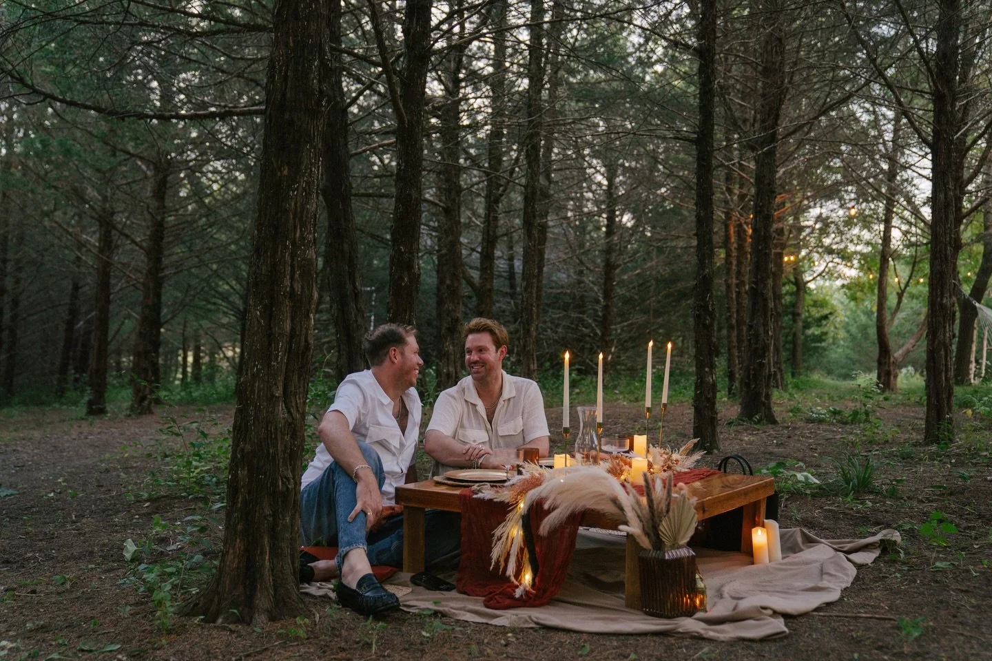 Mark your calendars for Saturday May 9th for another unforgettable and romantic evening at Iris Aisle!!! 

We&rsquo;re collaborating with @the_travelingbasket and @craftedfoodservices to bring you our Picnic In The Forest dinner series again ✨ luxury