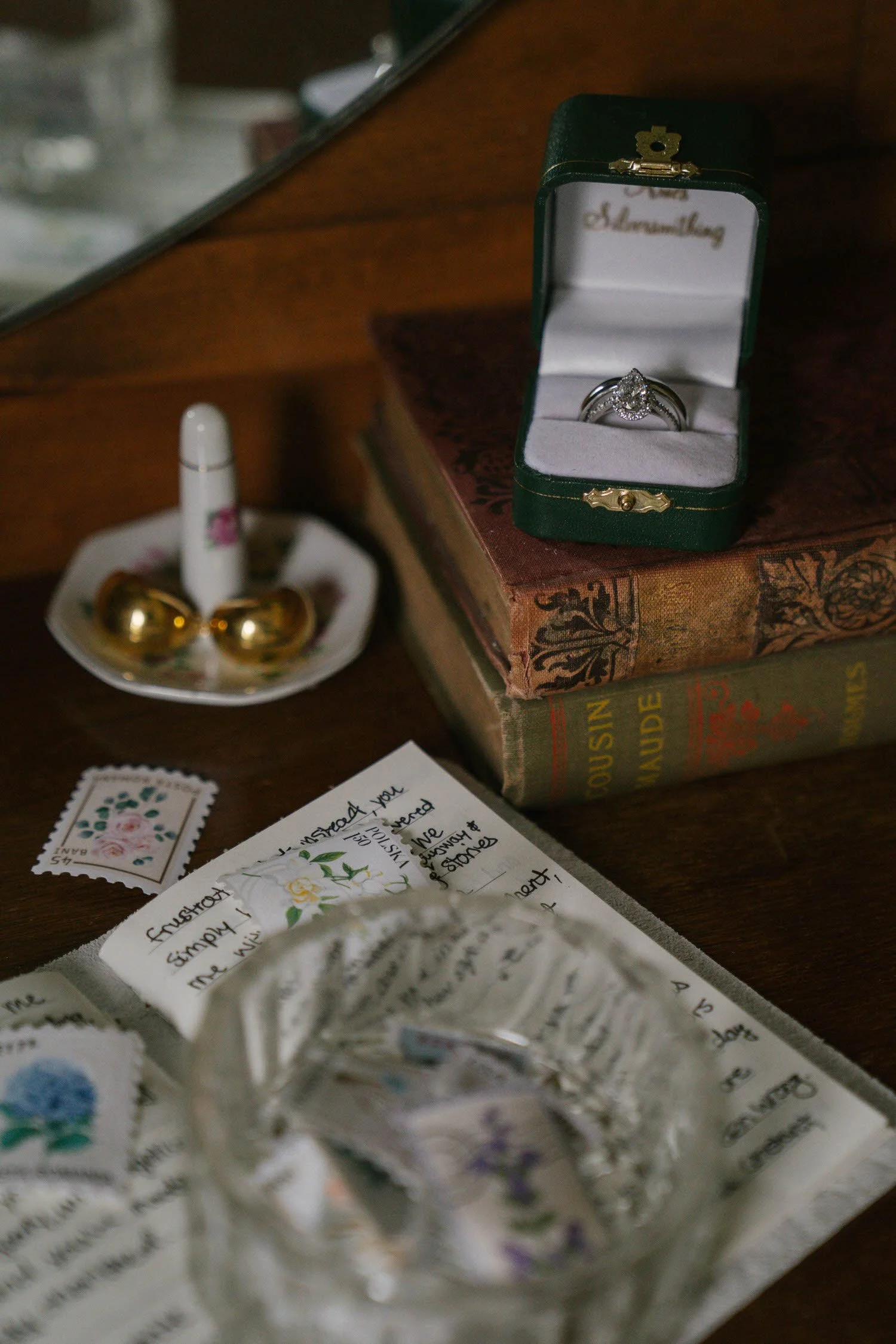 emily-simon-elopement-iris-aisle-winterset-iowa-raelyn-ramey-photography-19.jpg