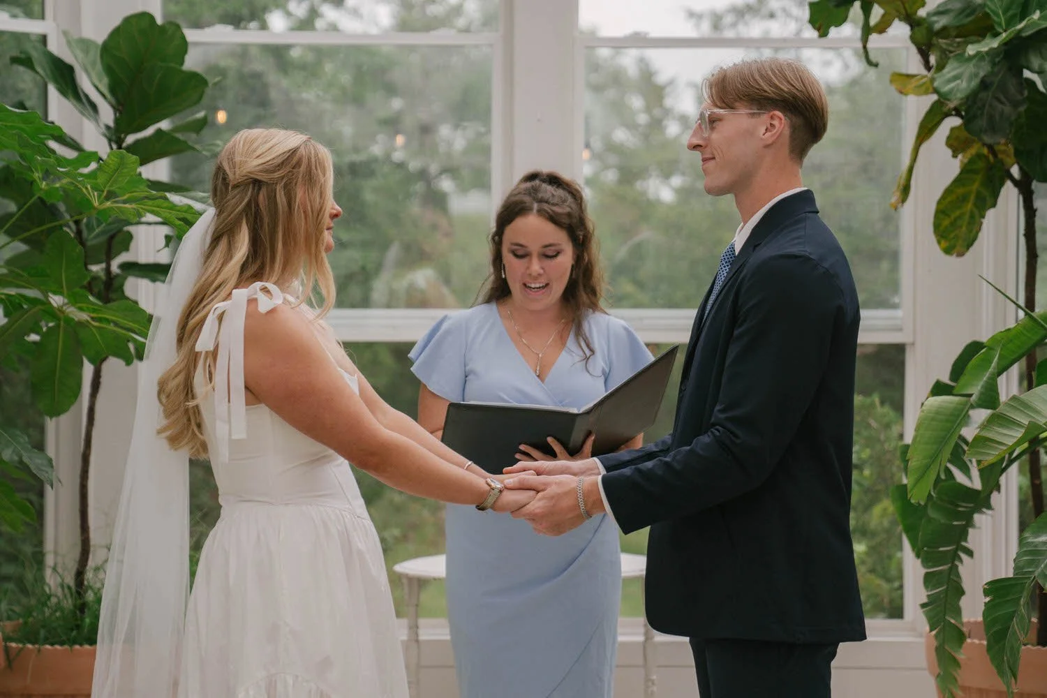 emily-simon-elopement-iris-aisle-winterset-iowa-raelyn-ramey-photography-75.jpg