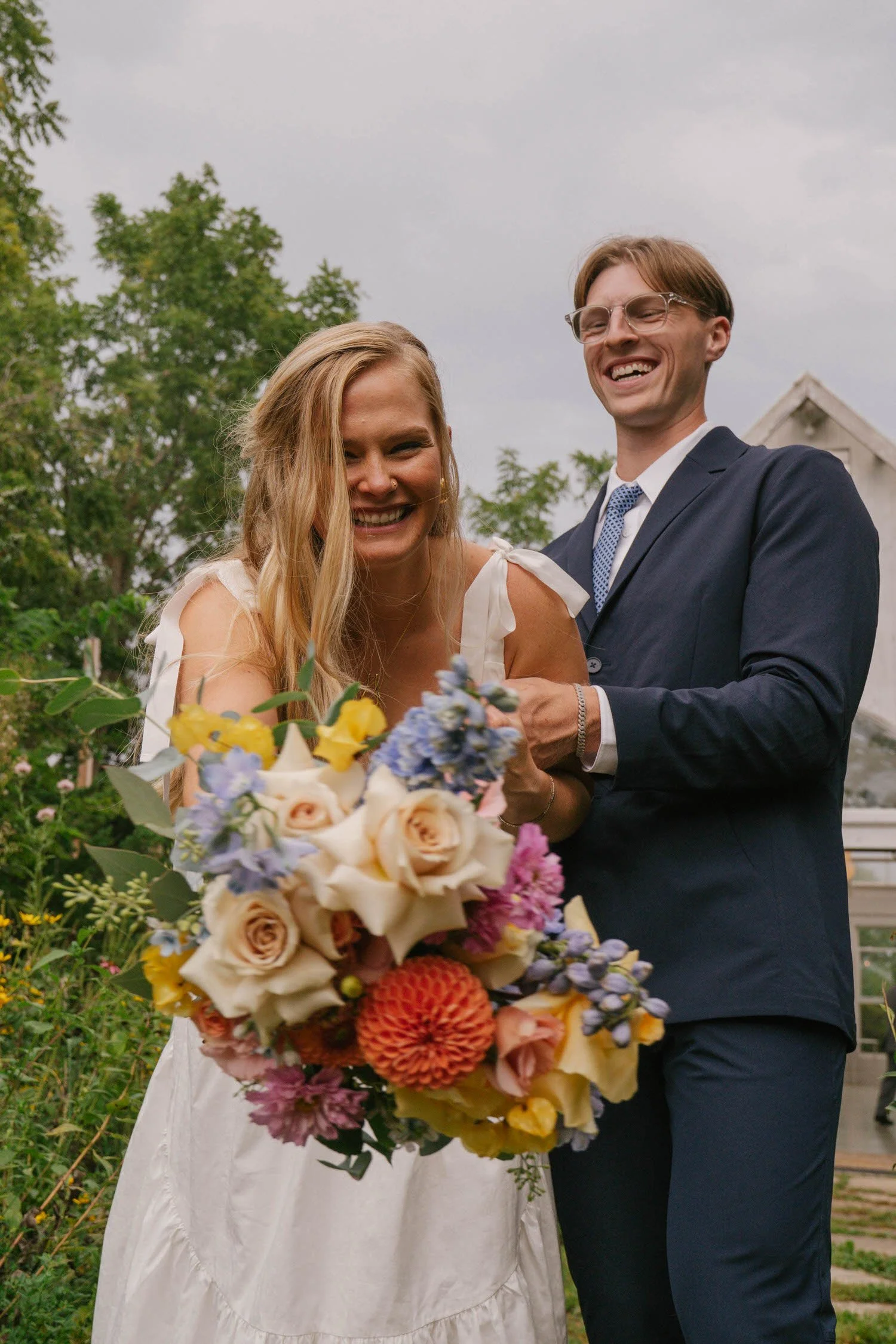 emily-simon-elopement-iris-aisle-winterset-iowa-raelyn-ramey-photography-247.jpg