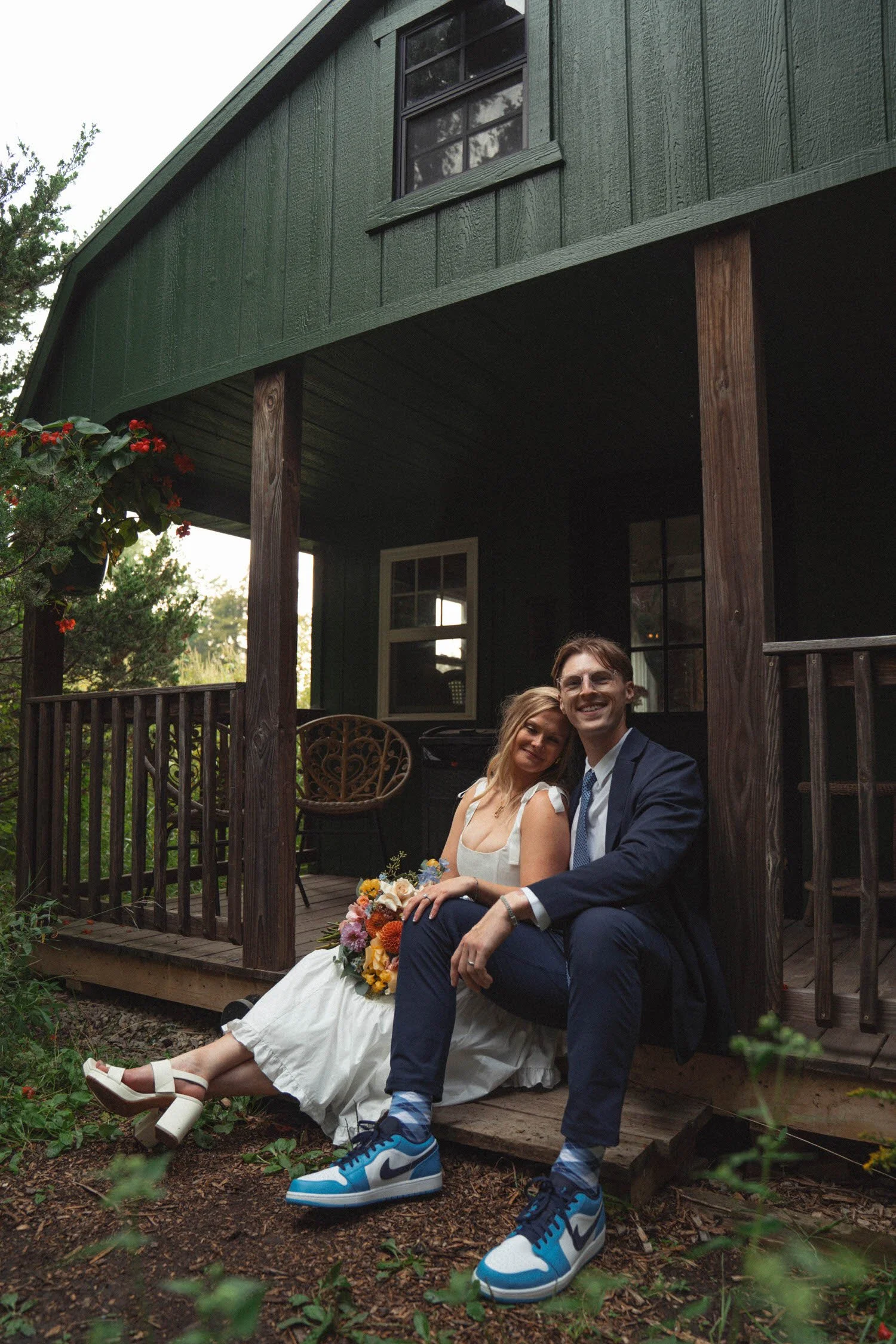 emily-simon-elopement-iris-aisle-winterset-iowa-raelyn-ramey-photography-264.jpg
