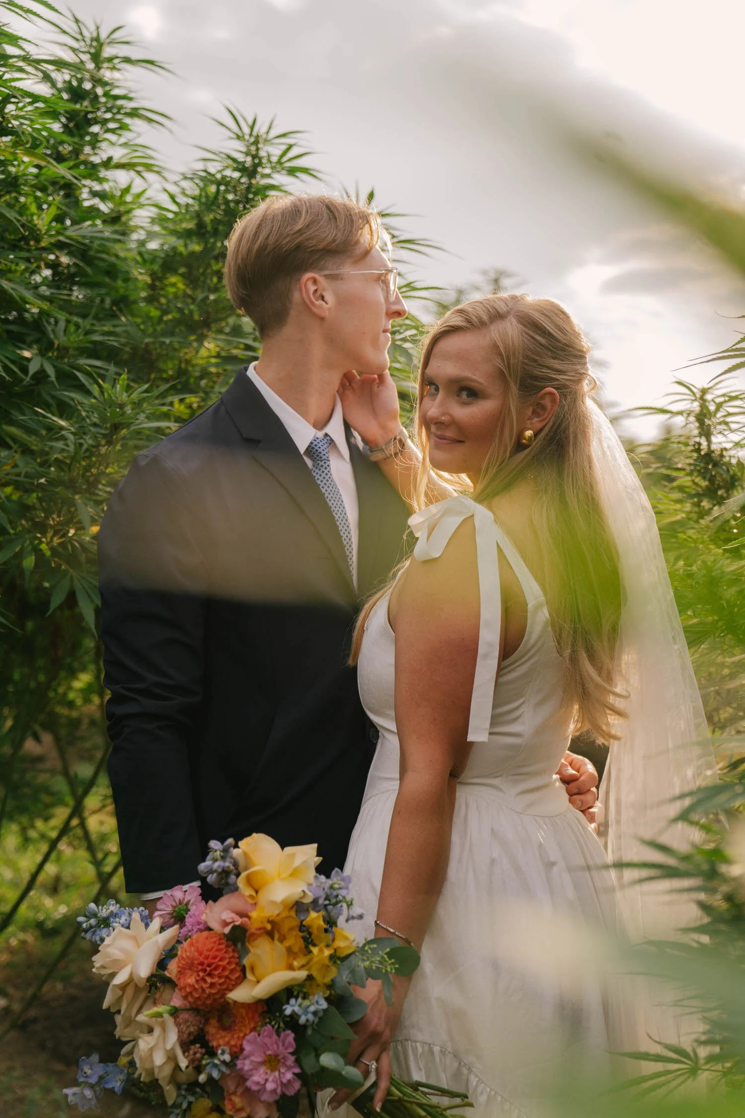 emily-simon-elopement-iris-aisle-winterset-iowa-raelyn-ramey-photography-292.jpg