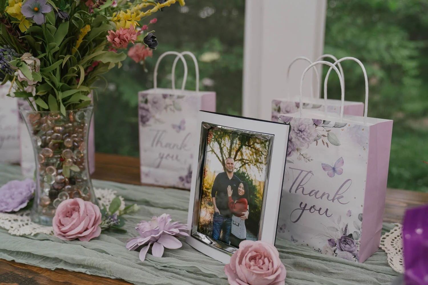 dohna-michael-elopement-iris-aisle-winterset-iowa-raelyn-ramey-photography-27.jpg