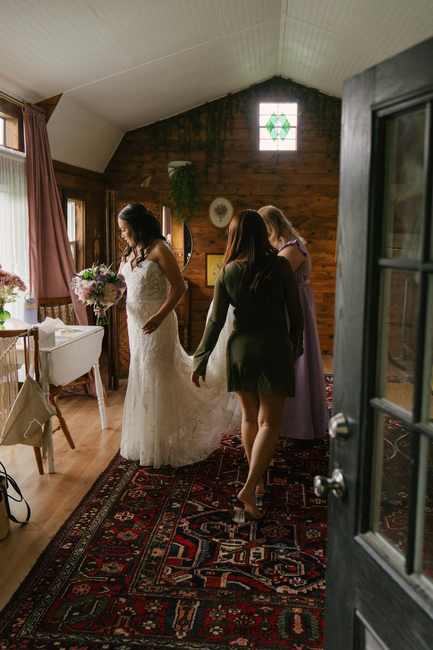 dohna-michael-elopement-iris-aisle-winterset-iowa-raelyn-ramey-photography-30.jpg