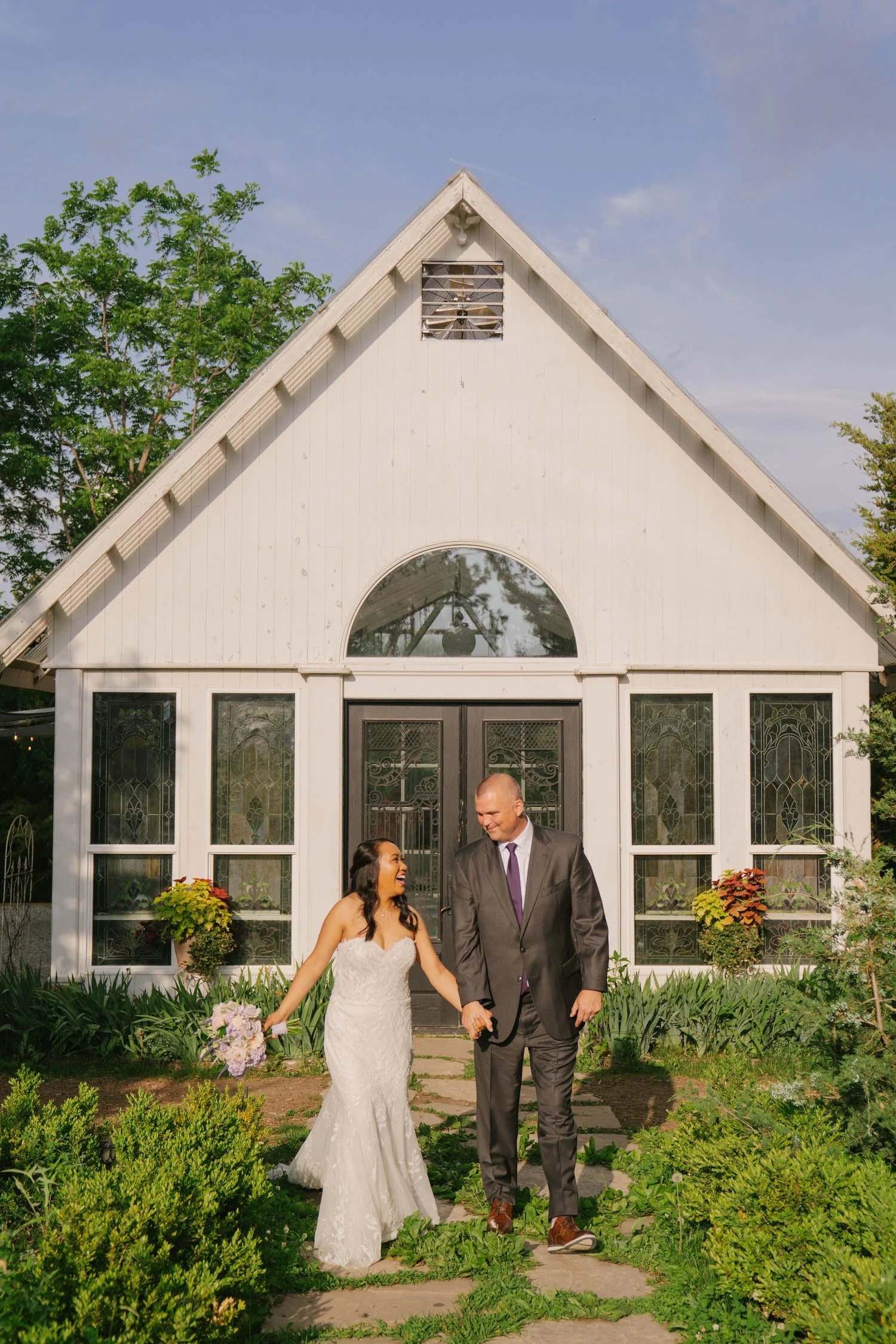 dohna-michael-elopement-iris-aisle-winterset-iowa-raelyn-ramey-photography-123.jpg