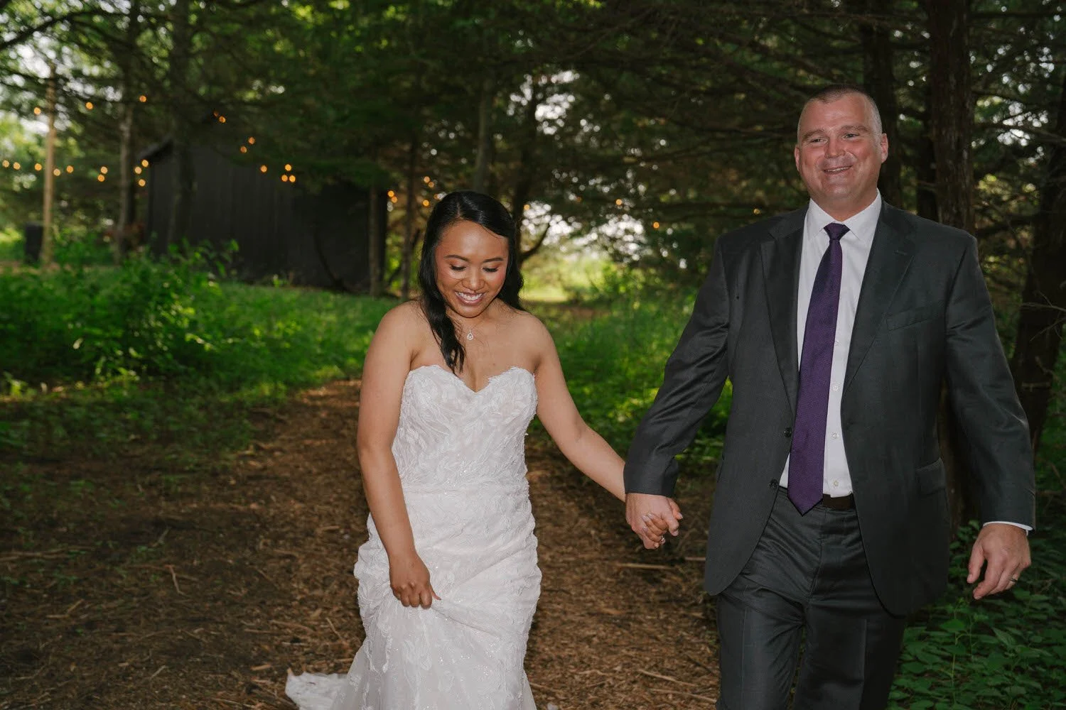 dohna-michael-elopement-iris-aisle-winterset-iowa-raelyn-ramey-photography-138.jpg