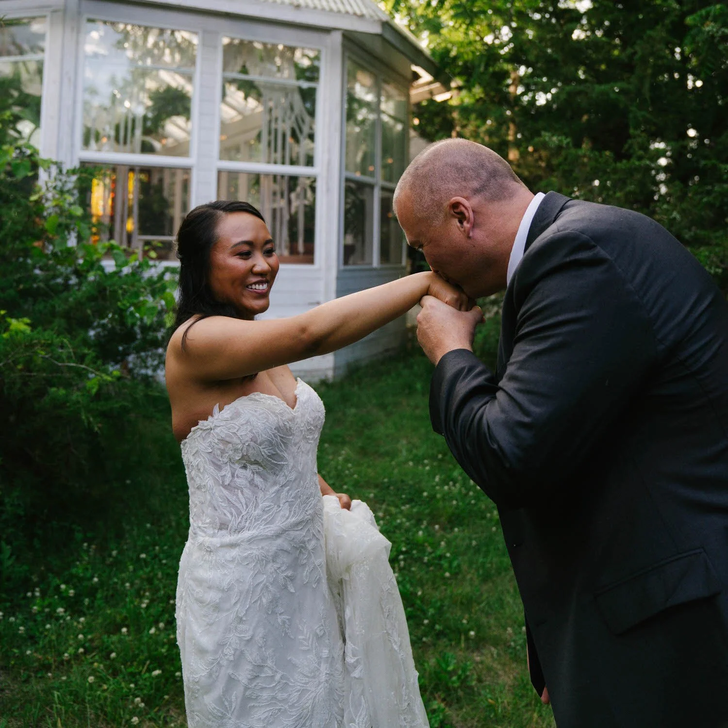 dohna-michael-elopement-iris-aisle-winterset-iowa-raelyn-ramey-photography-161.jpg