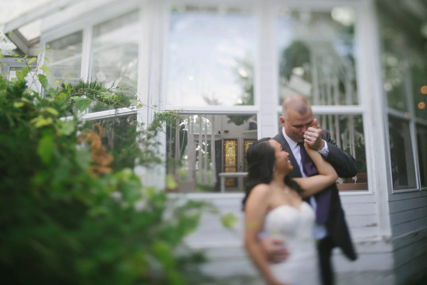 dohna-michael-elopement-iris-aisle-winterset-iowa-raelyn-ramey-photography-171.jpg