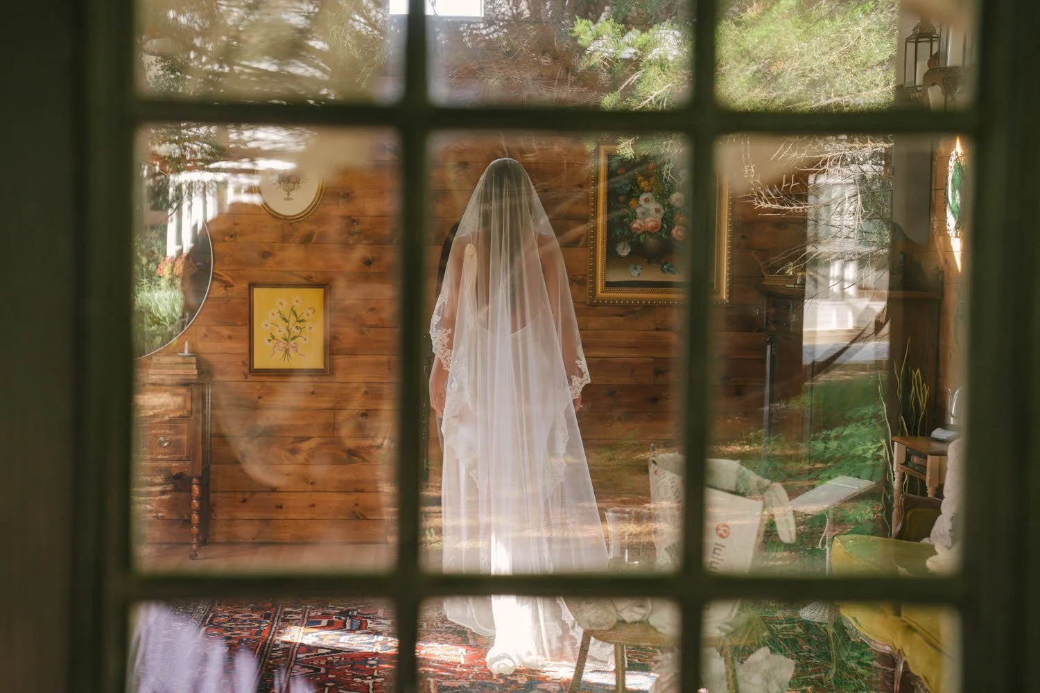 madison-spencer-elopement-iris-aisle-winterset-iowa-raelyn-ramey-photography-40.jpg