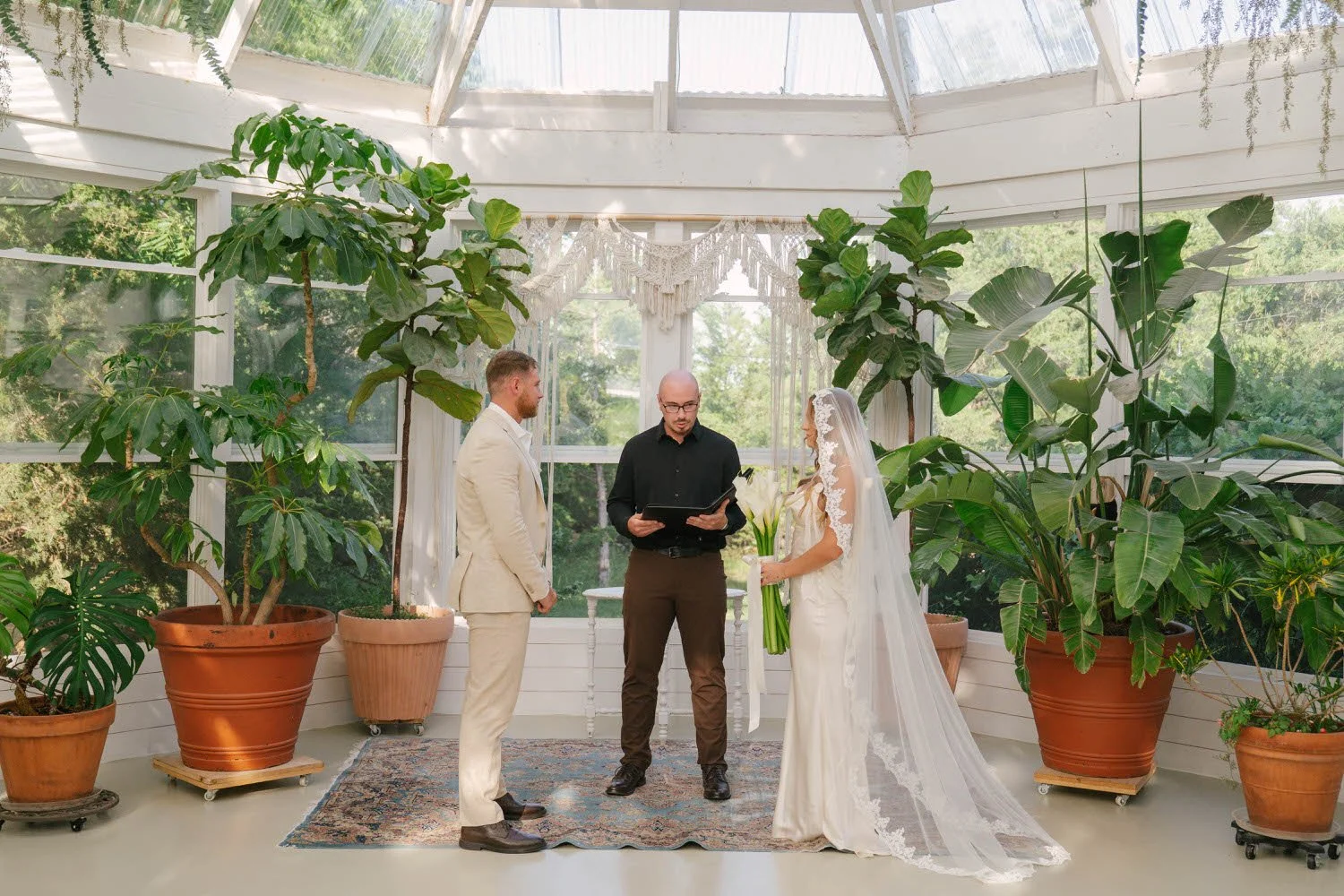 madison-spencer-elopement-iris-aisle-winterset-iowa-raelyn-ramey-photography-58.jpg