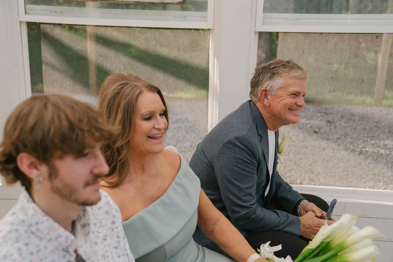 madison-spencer-elopement-iris-aisle-winterset-iowa-raelyn-ramey-photography-78.jpg