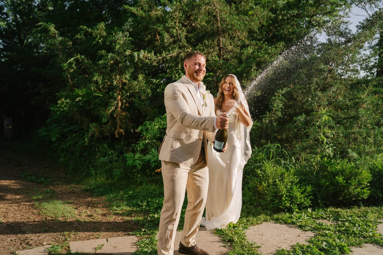 madison-spencer-elopement-iris-aisle-winterset-iowa-raelyn-ramey-photography-131.jpg