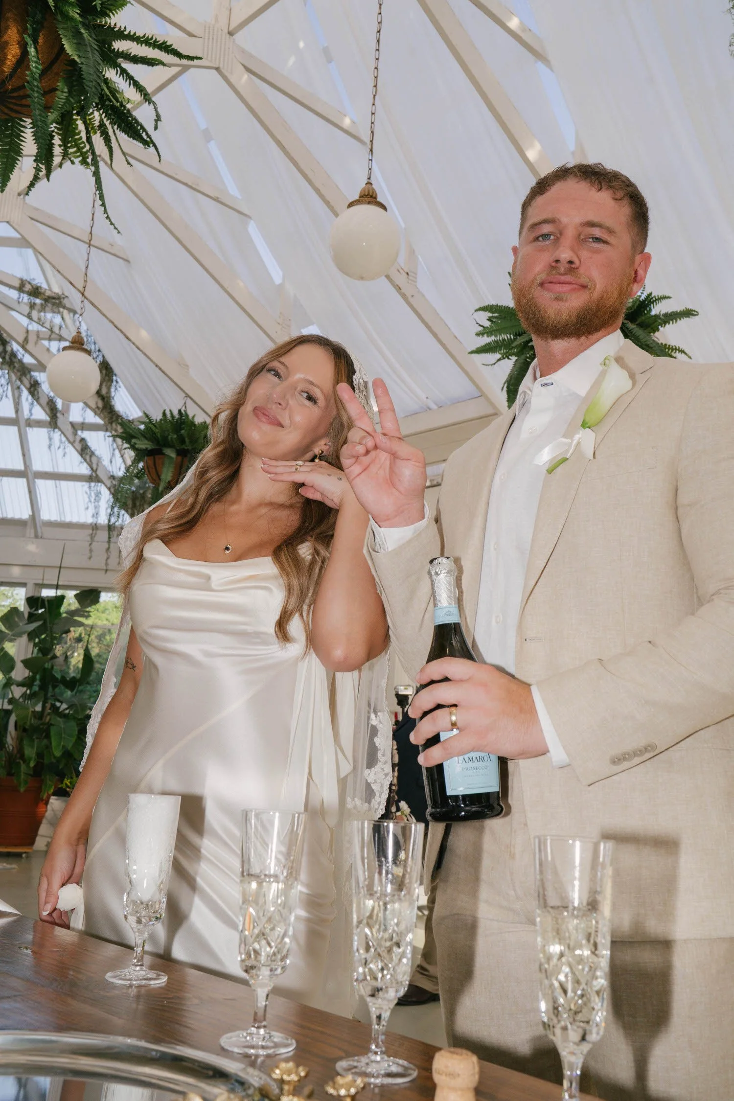 madison-spencer-elopement-iris-aisle-winterset-iowa-raelyn-ramey-photography-146.jpg