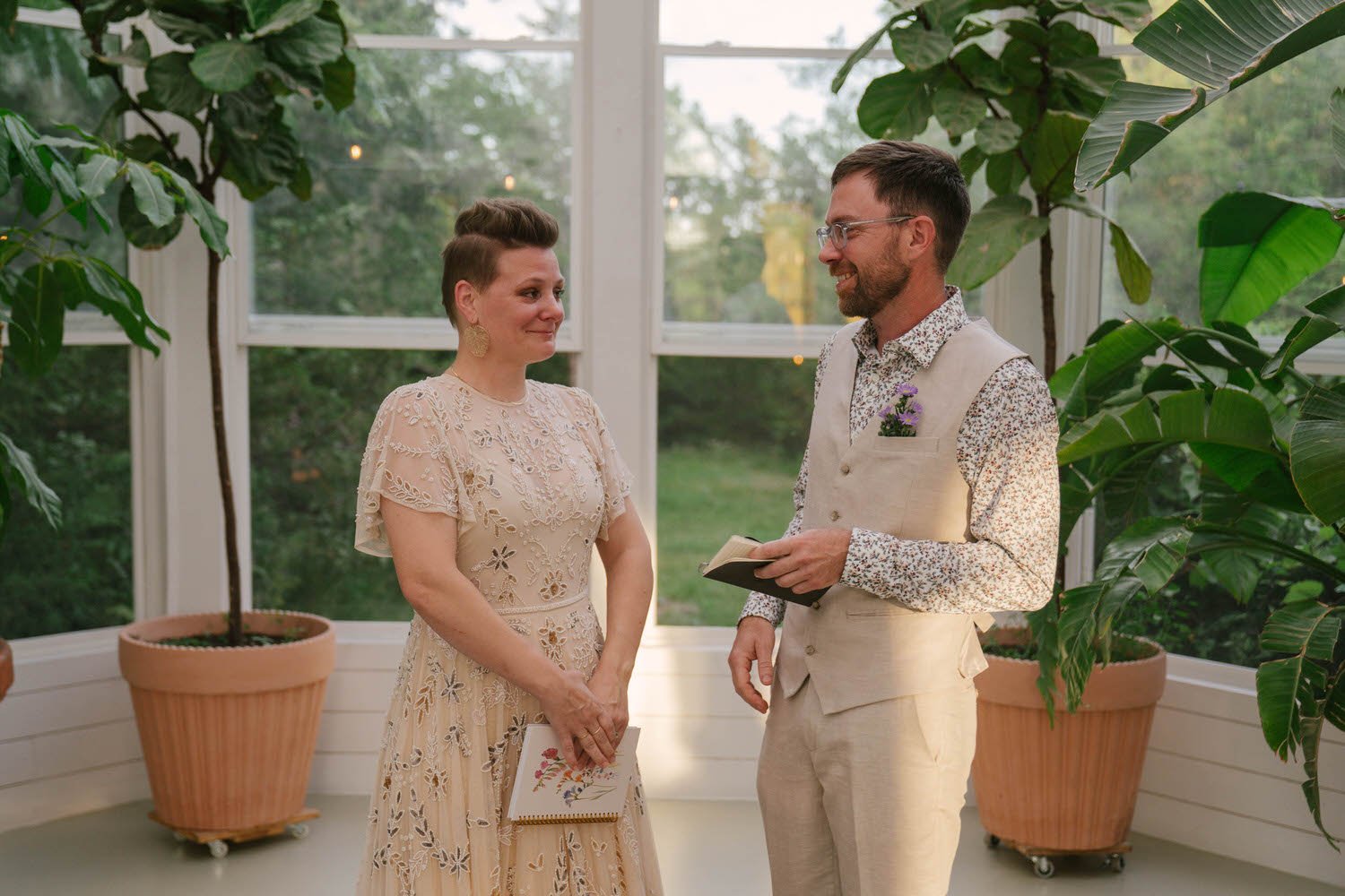 felicia-jeremy-elopement-iris-aisle-winterset-iowa-raelyn-ramey-photography-83.jpg