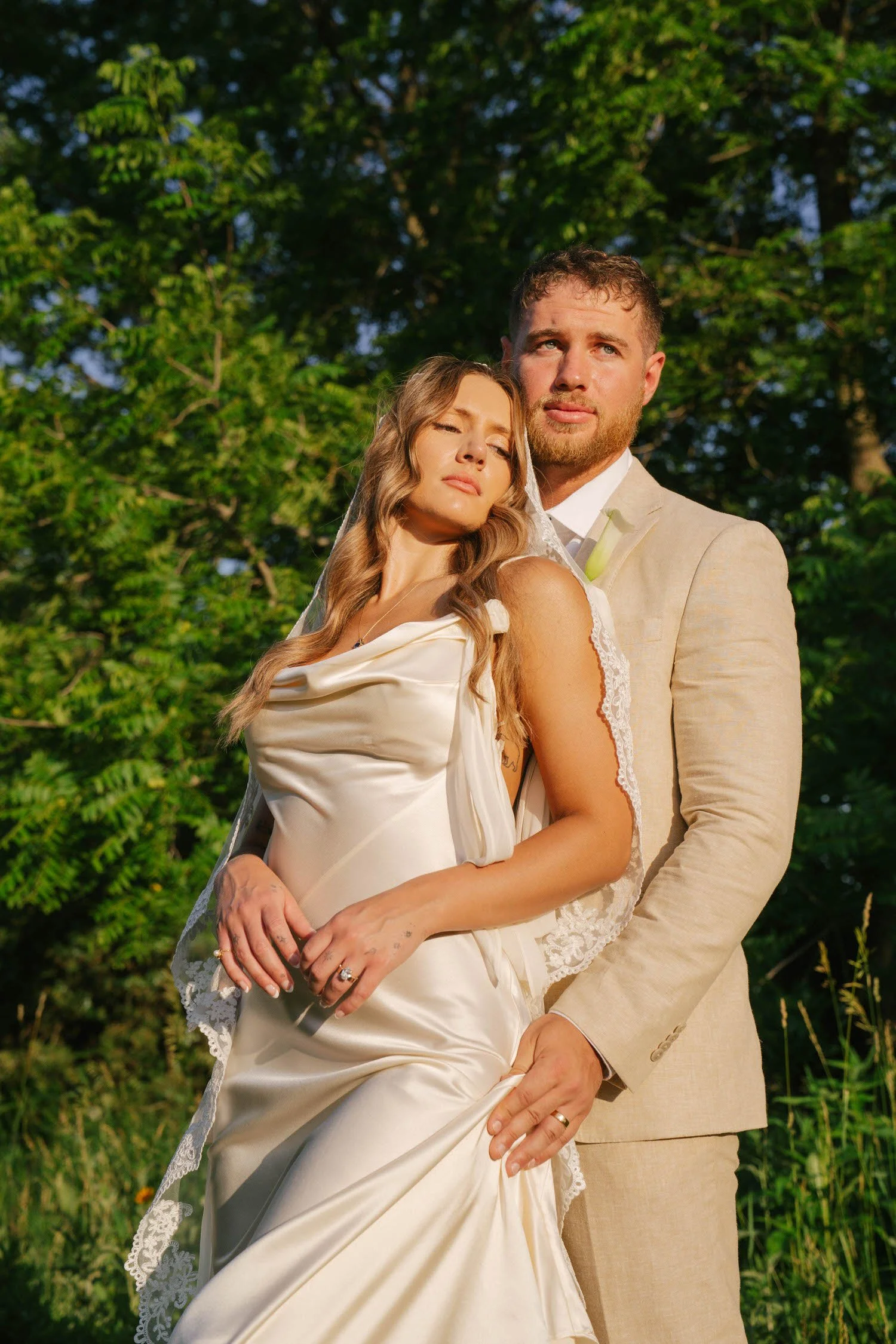 madison-spencer-elopement-iris-aisle-winterset-iowa-raelyn-ramey-photography-213.jpg