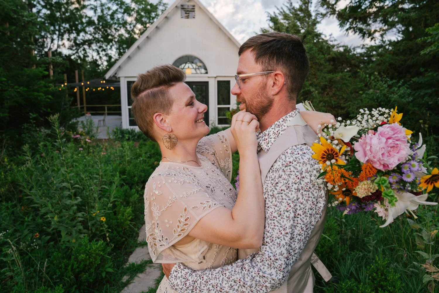 felicia-jeremy-elopement-iris-aisle-winterset-iowa-raelyn-ramey-photography-200.jpg
