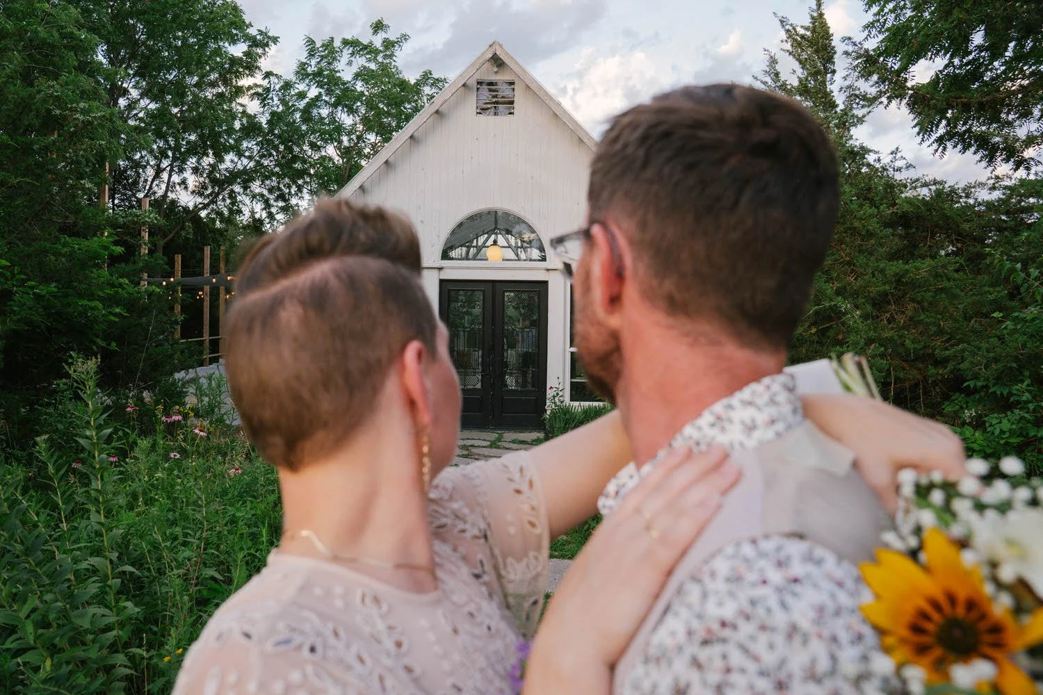 felicia-jeremy-elopement-iris-aisle-winterset-iowa-raelyn-ramey-photography-202.jpg