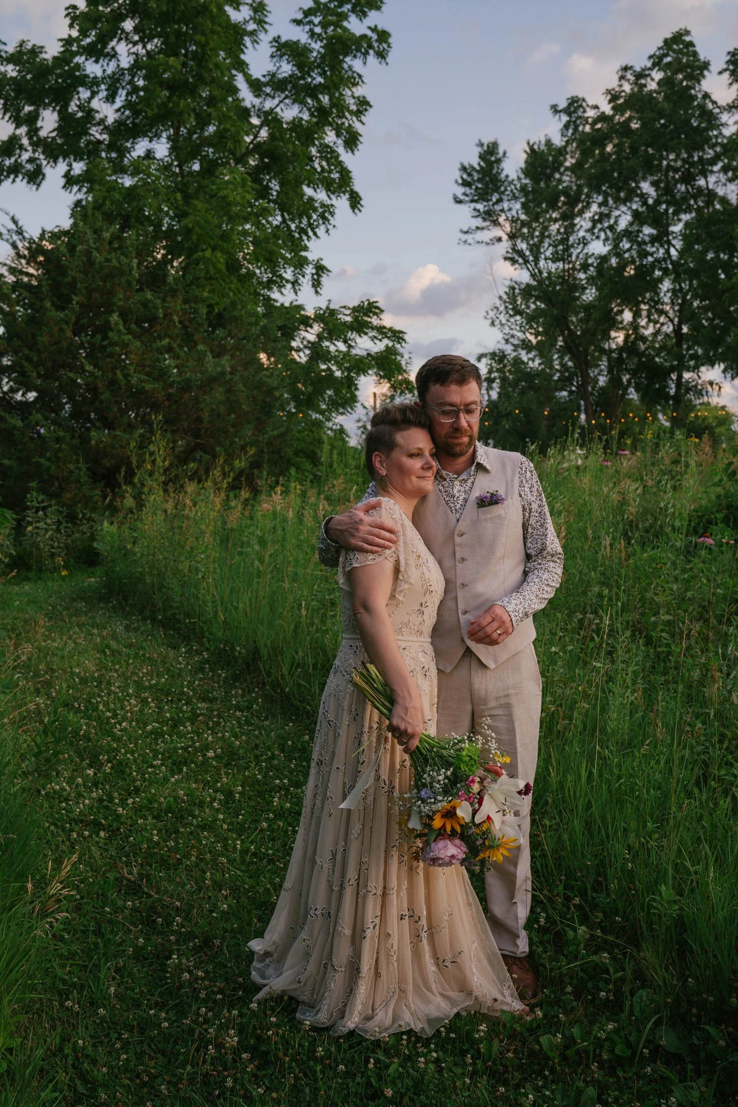felicia-jeremy-elopement-iris-aisle-winterset-iowa-raelyn-ramey-photography-208.jpg
