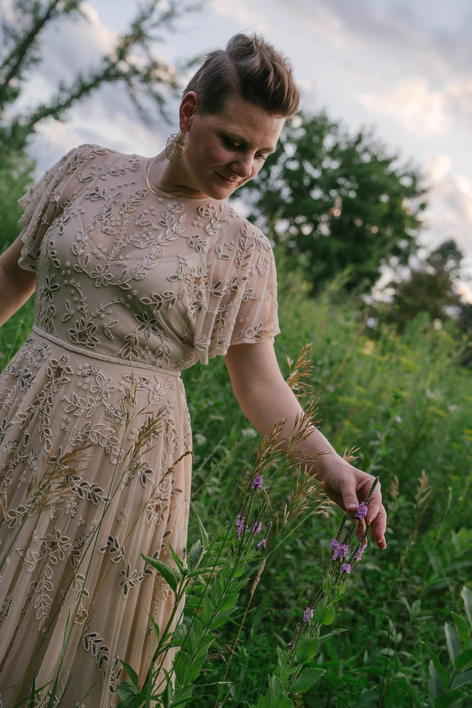 felicia-jeremy-elopement-iris-aisle-winterset-iowa-raelyn-ramey-photography-224.jpg