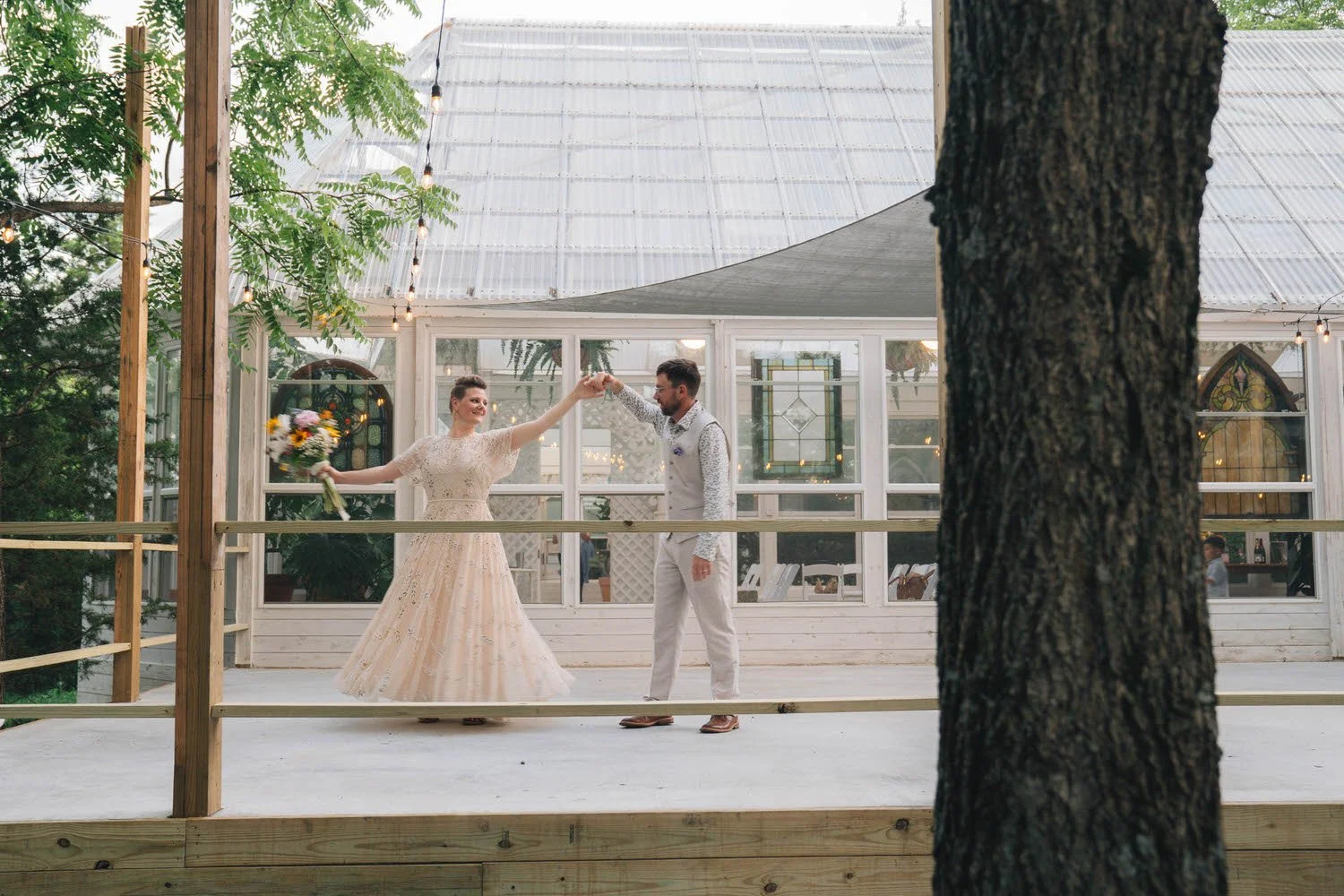 felicia-jeremy-elopement-iris-aisle-winterset-iowa-raelyn-ramey-photography-249.jpg