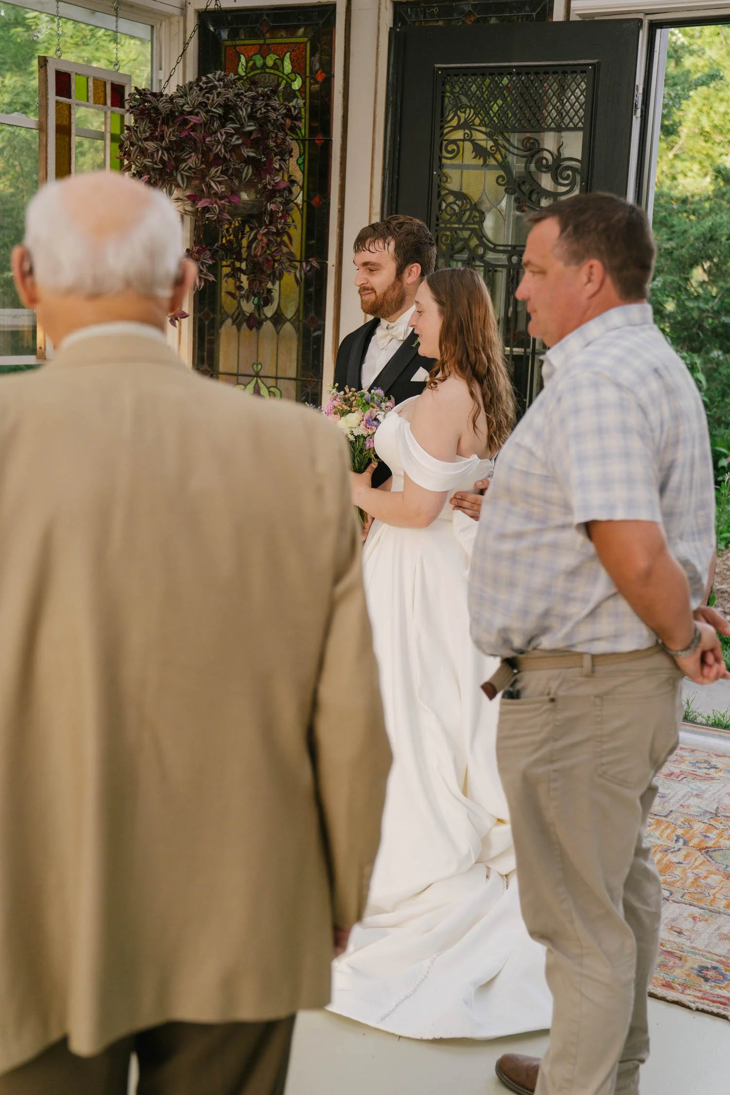 grace-parker-elopement-iris-aisle-winterset-iowa-raelyn-ramey-photography-76.jpg
