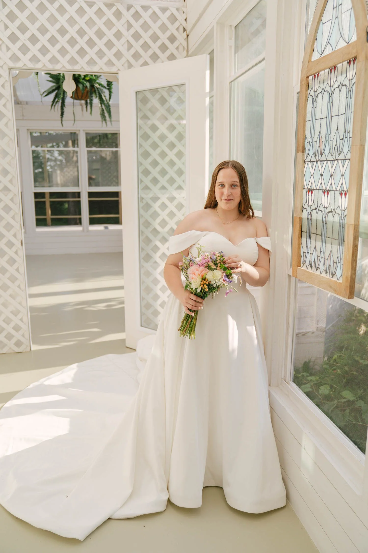 grace-parker-elopement-iris-aisle-winterset-iowa-raelyn-ramey-photography-136.jpg