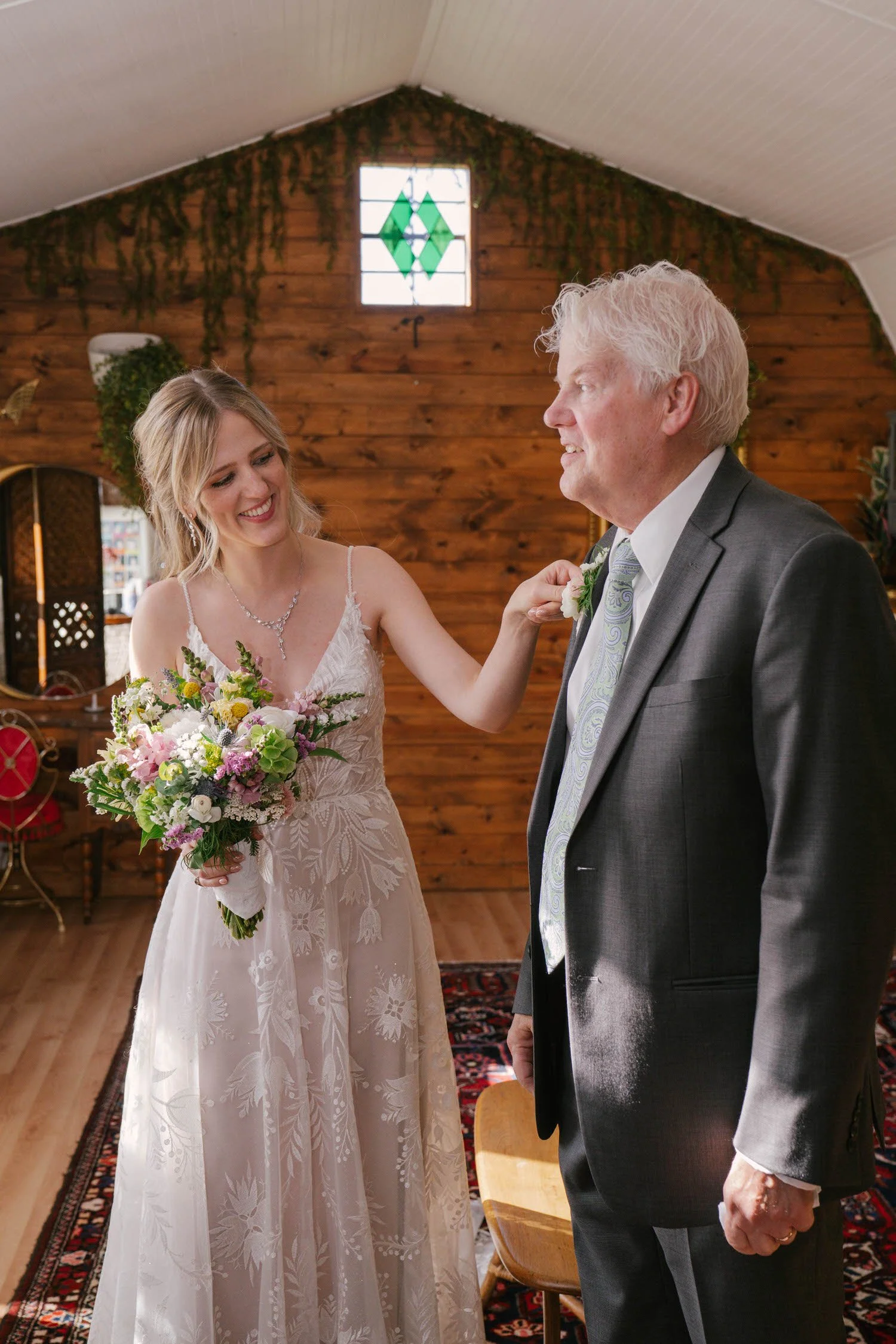 rachel-rett-micro-wedding-iris-aisle-winterset-iowa-raelyn-ramey-photography-49.jpg