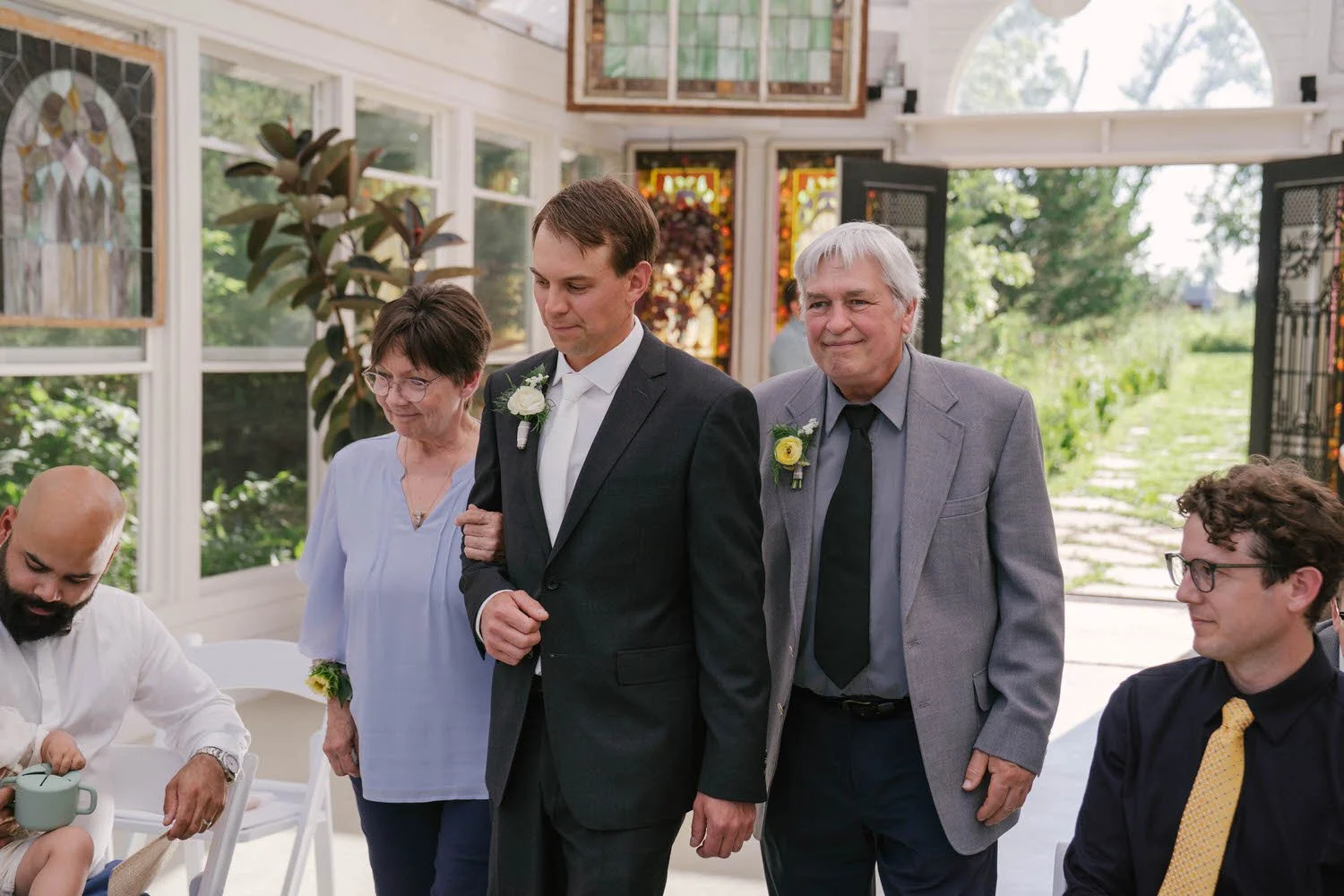 rachel-rett-micro-wedding-iris-aisle-winterset-iowa-raelyn-ramey-photography-62.jpg