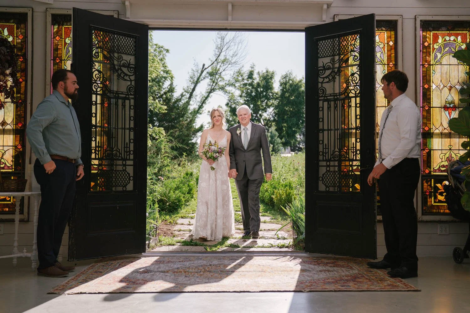 rachel-rett-micro-wedding-iris-aisle-winterset-iowa-raelyn-ramey-photography-89.jpg