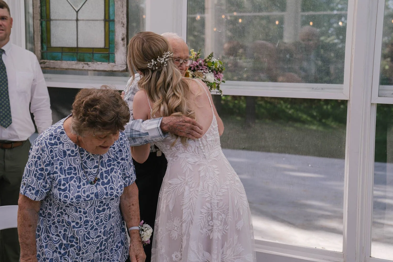rachel-rett-micro-wedding-iris-aisle-winterset-iowa-raelyn-ramey-photography-101.jpg