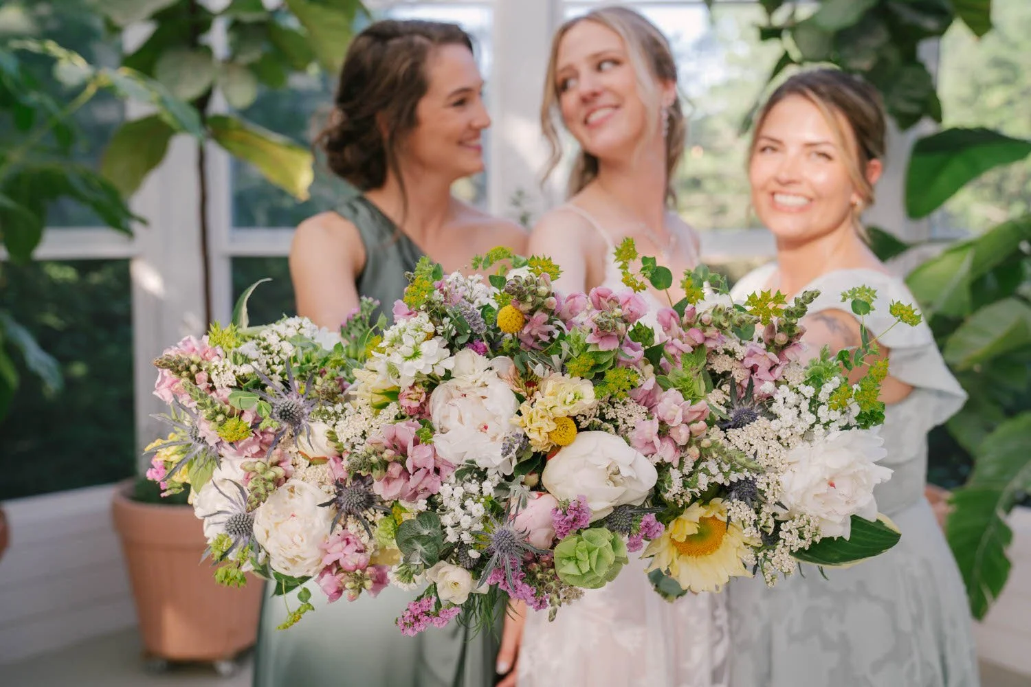 rachel-rett-micro-wedding-iris-aisle-winterset-iowa-raelyn-ramey-photography-211.jpg