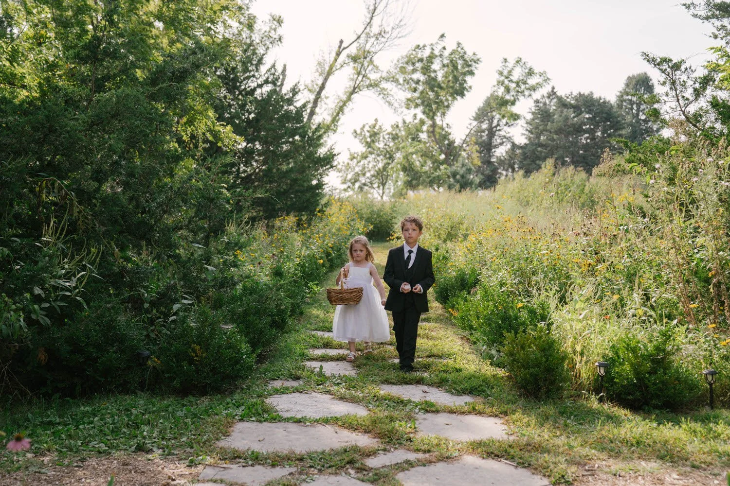 lauryn-trent-elopement-iris-aisle-winterset-iowa-raelyn-ramey-photography-47.jpg