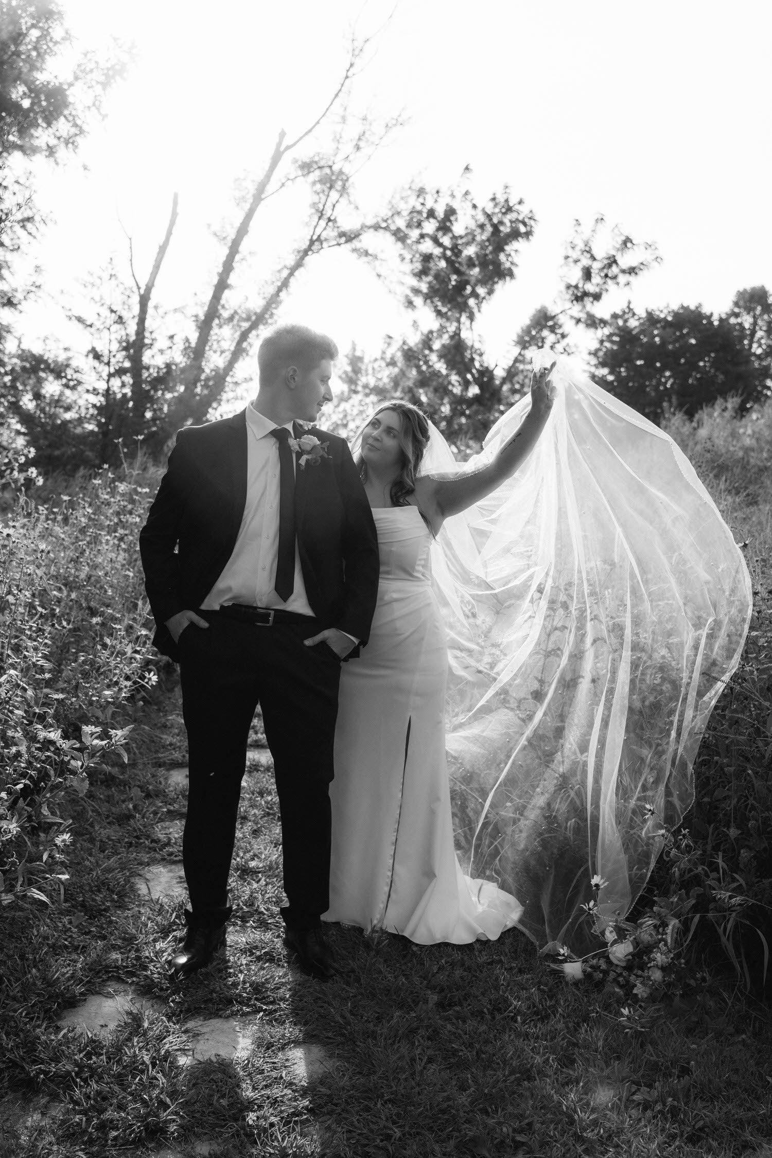 lauryn-trent-elopement-iris-aisle-winterset-iowa-raelyn-ramey-photography-280.jpg