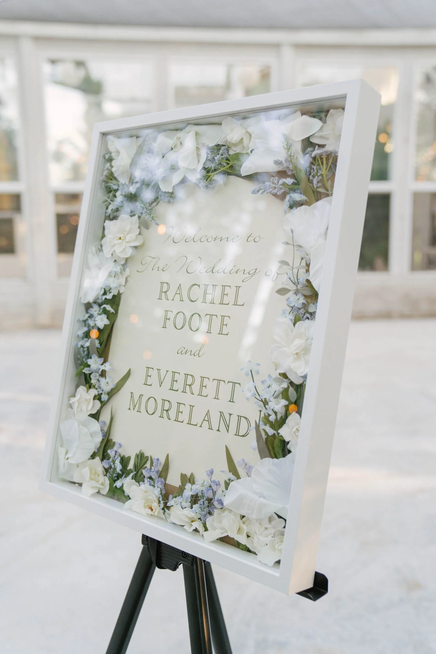 rachel-rett-micro-wedding-iris-aisle-winterset-iowa-raelyn-ramey-photography-334.jpg