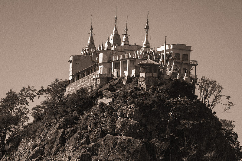 Burm 12-05-B-Bagan_2108-Sepia-Douglas MacRae-2.jpg