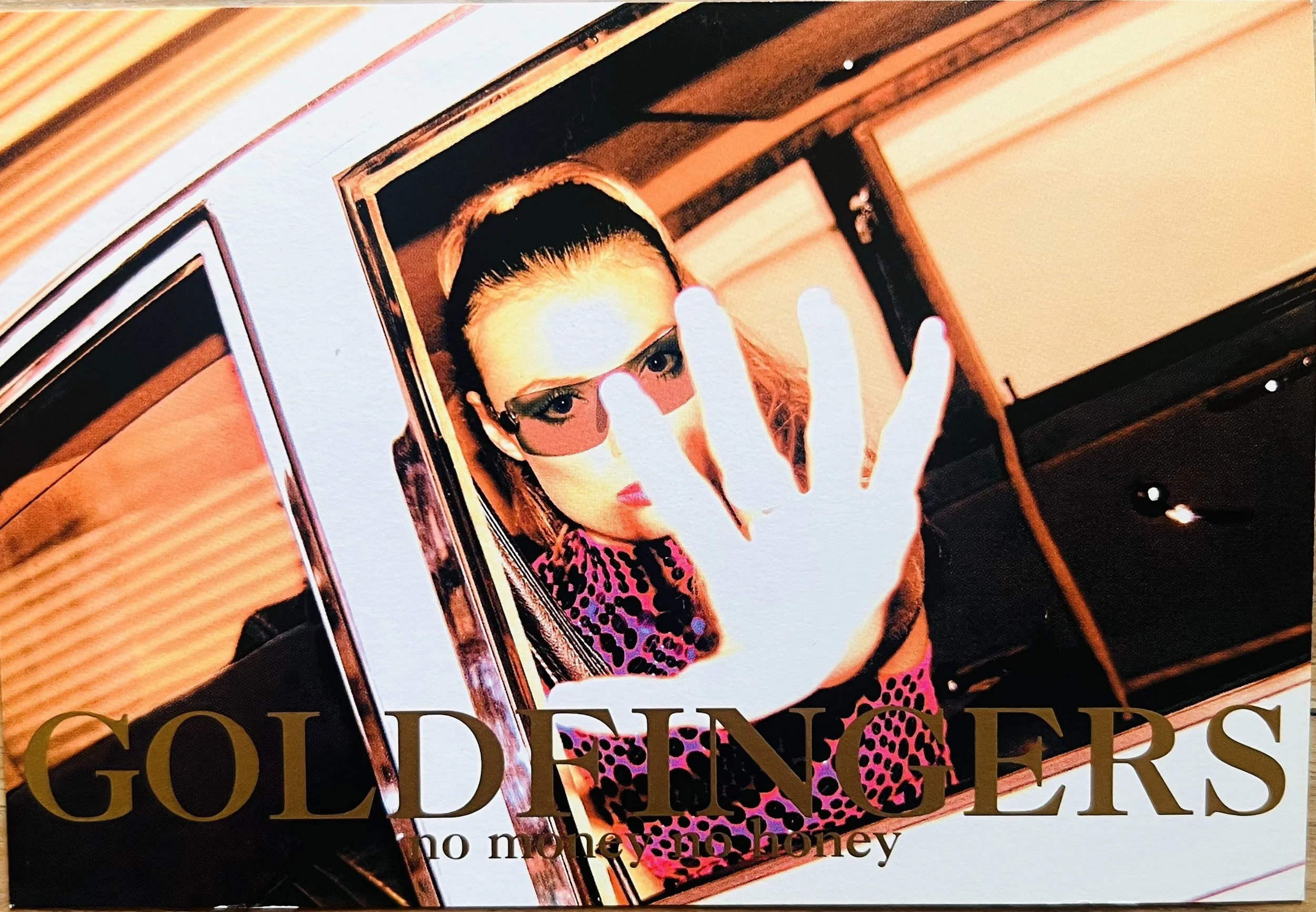 Goldfinger Bar Sydney -Print Writer : honey Hartley Art Director : Bobbi Gassy
