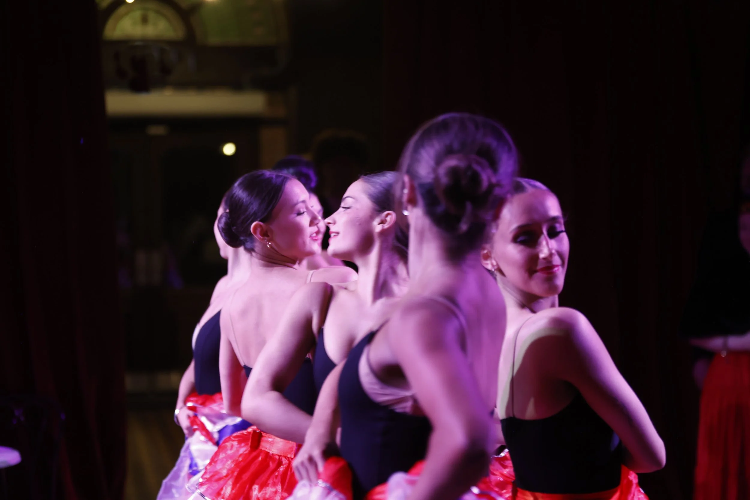 Silhouette Studios NZ dancers