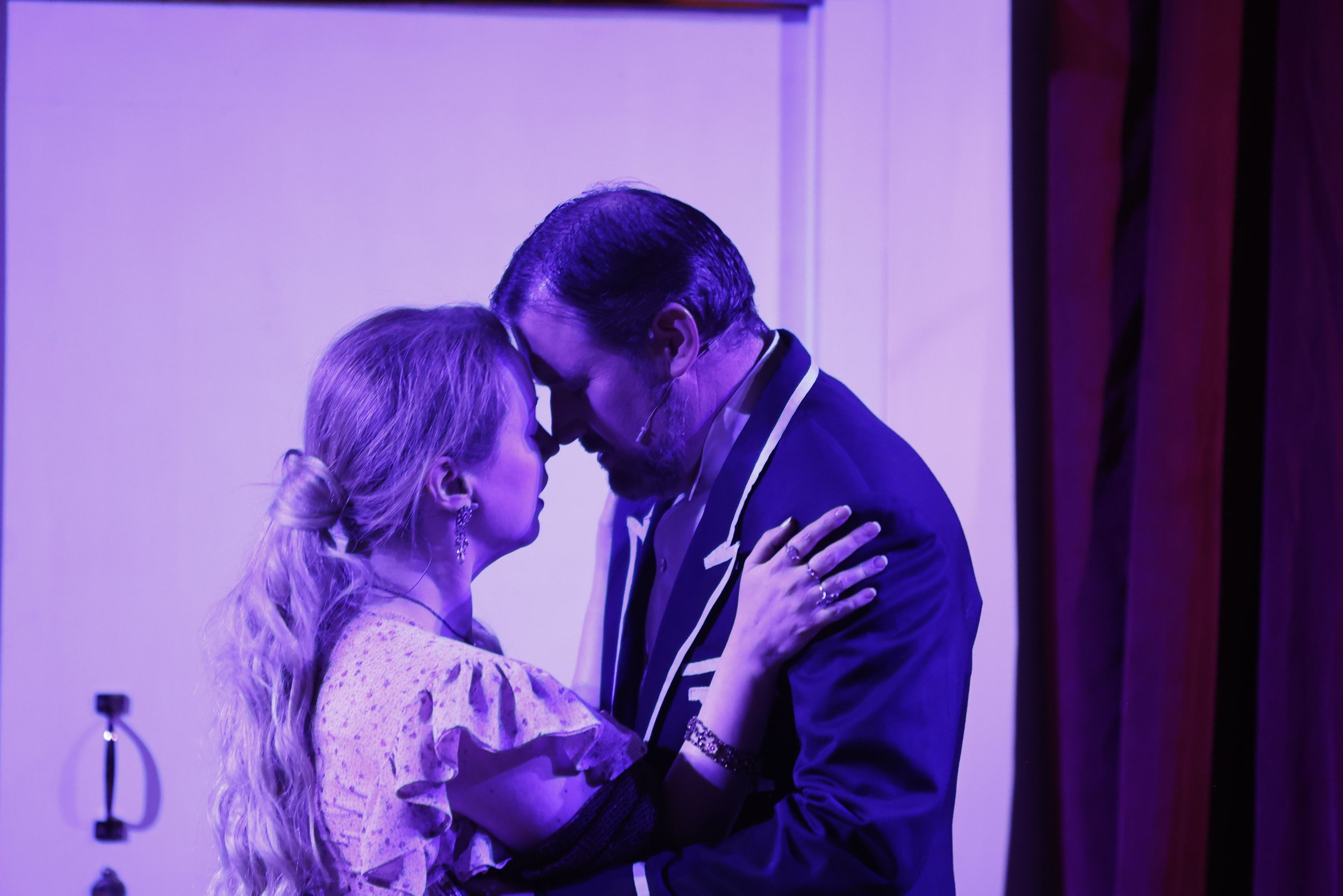 Katherine Doig (Valencienne) and Nigel Withington (Camille de Rosillon)